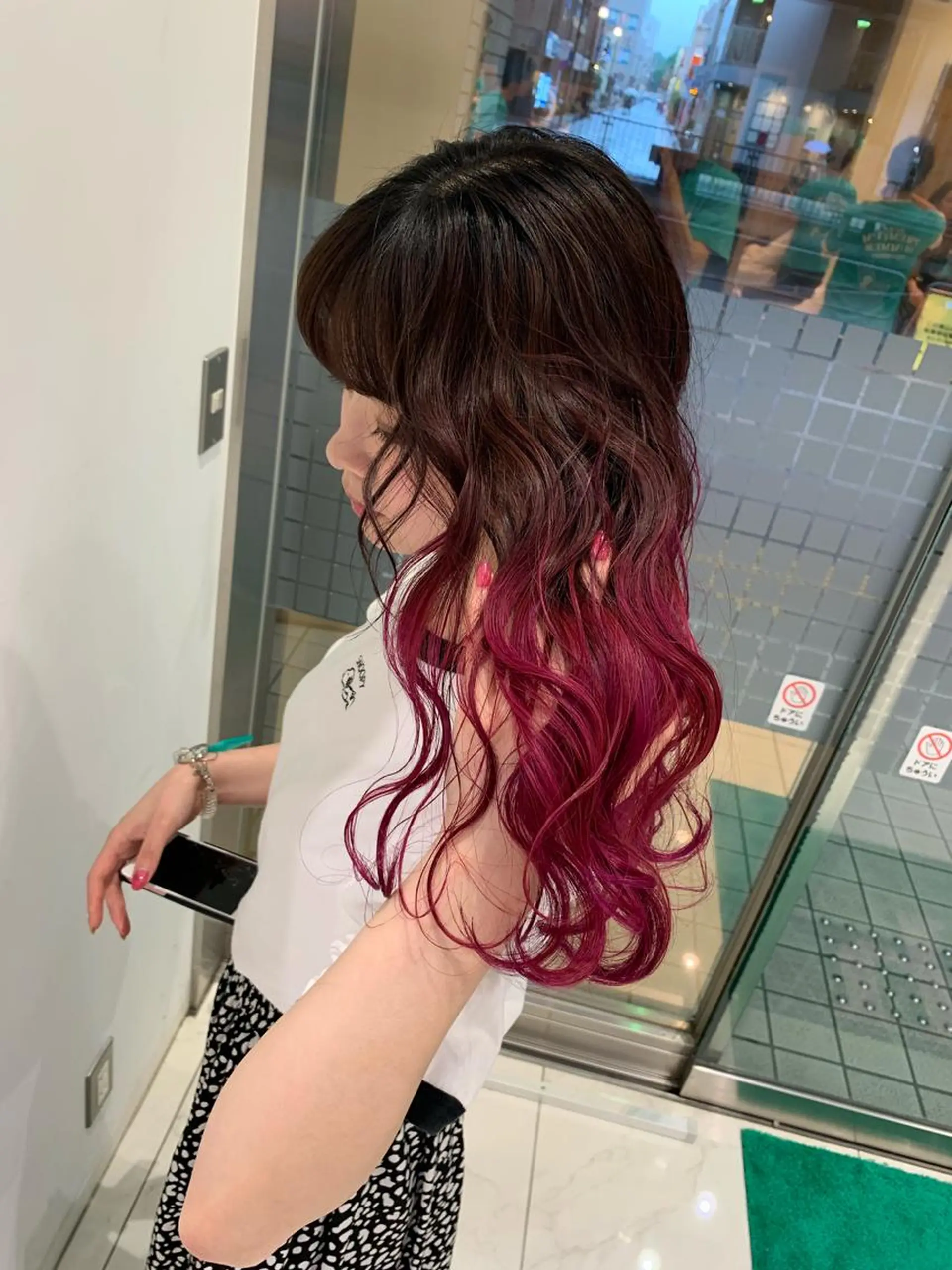 ロング カラー ラベンダーカラー ピンクカラー カット ヘアカラー N° jillva ♦️川端裕司♦️のヘアスタイル