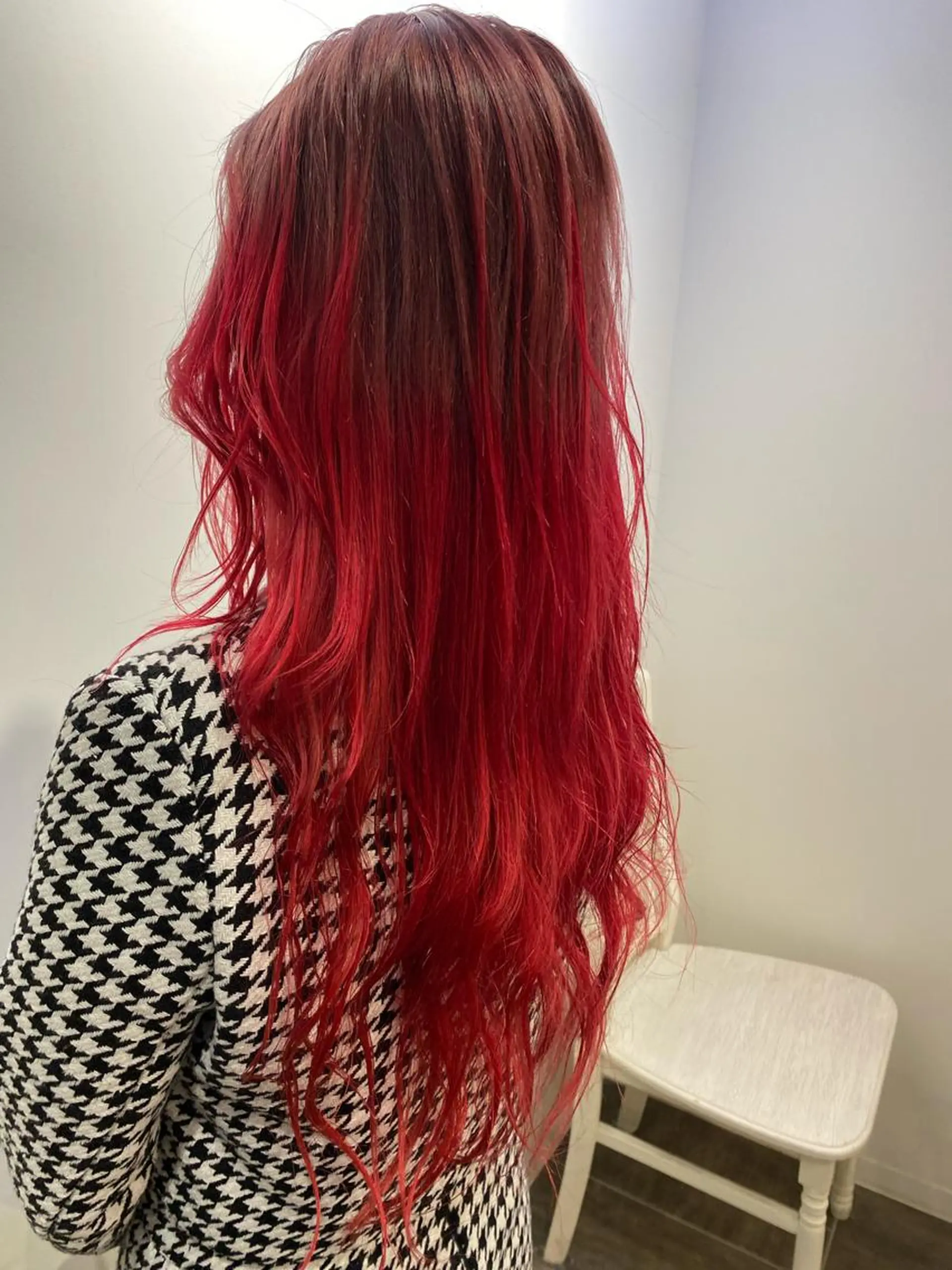 ロング カラー ラベンダーカラー ピンクカラー ピンクラベンダー レッドカラー ハイライト/ブリーチ バレイヤージュ関佳祐のヘアスタイル