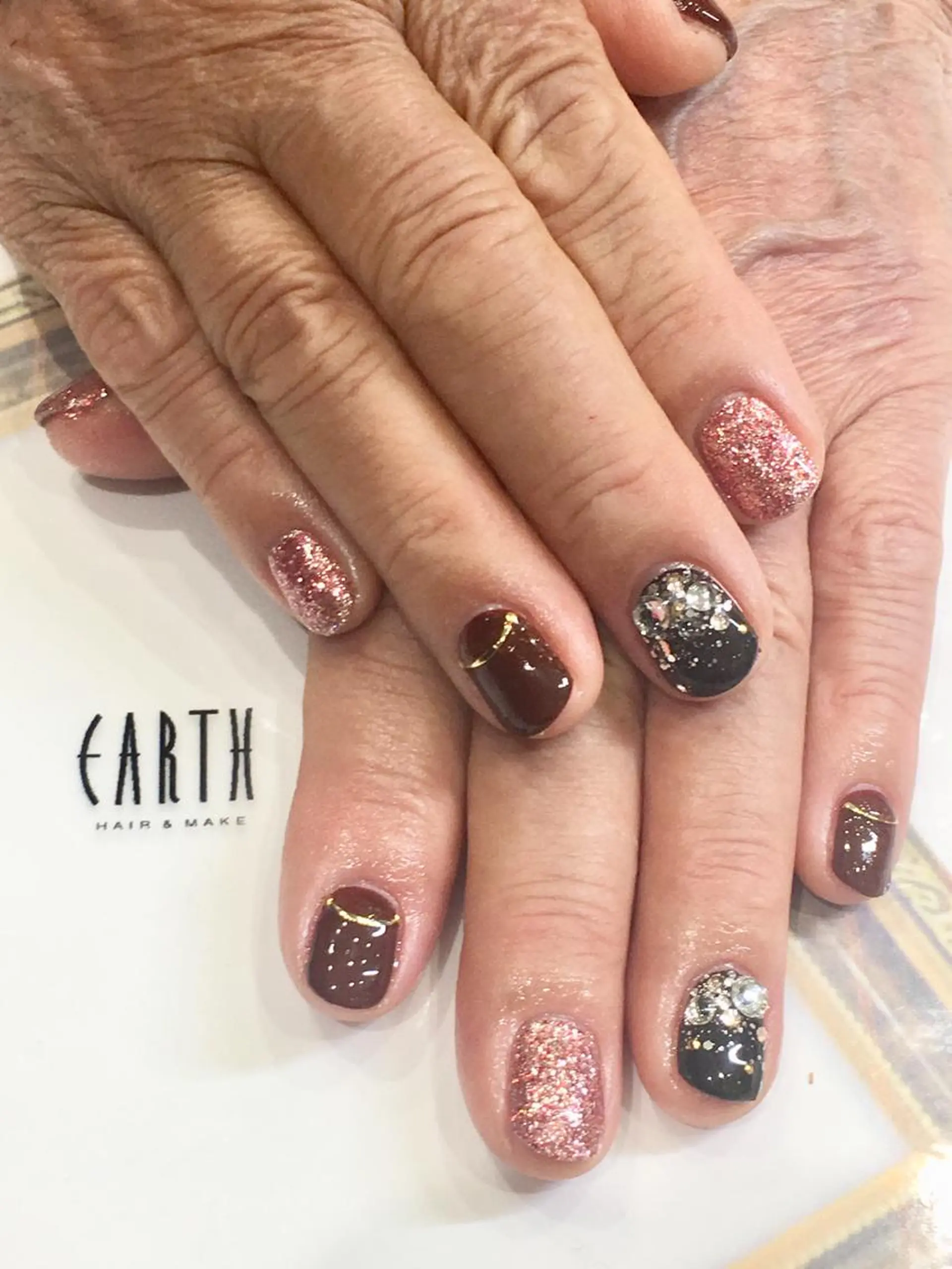 ネイル ハンドネイル 佐藤 まりえのネイルデザイン