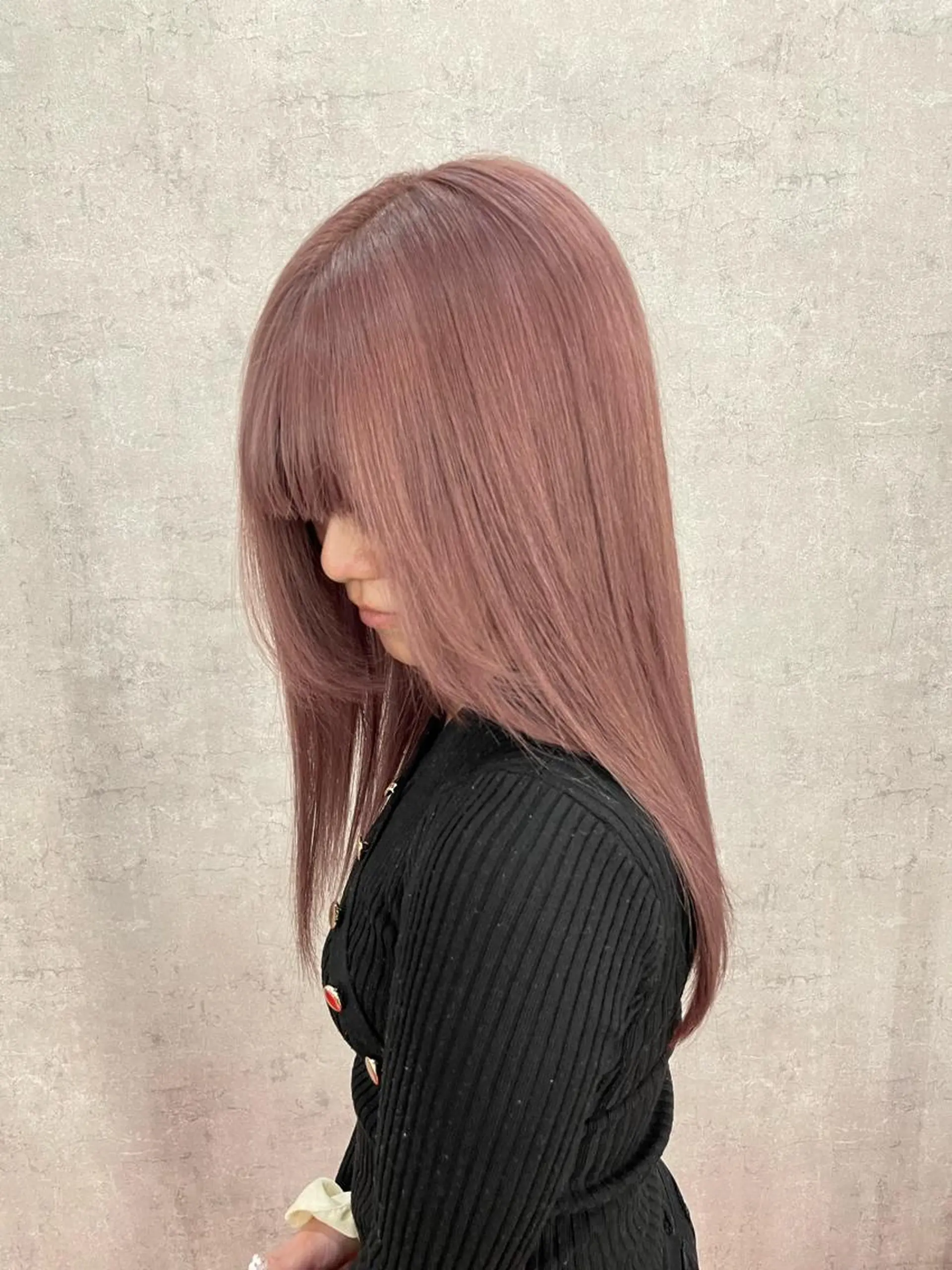 セミロング カラー カット ヘアカラー 袴田 伊代のヘアスタイル