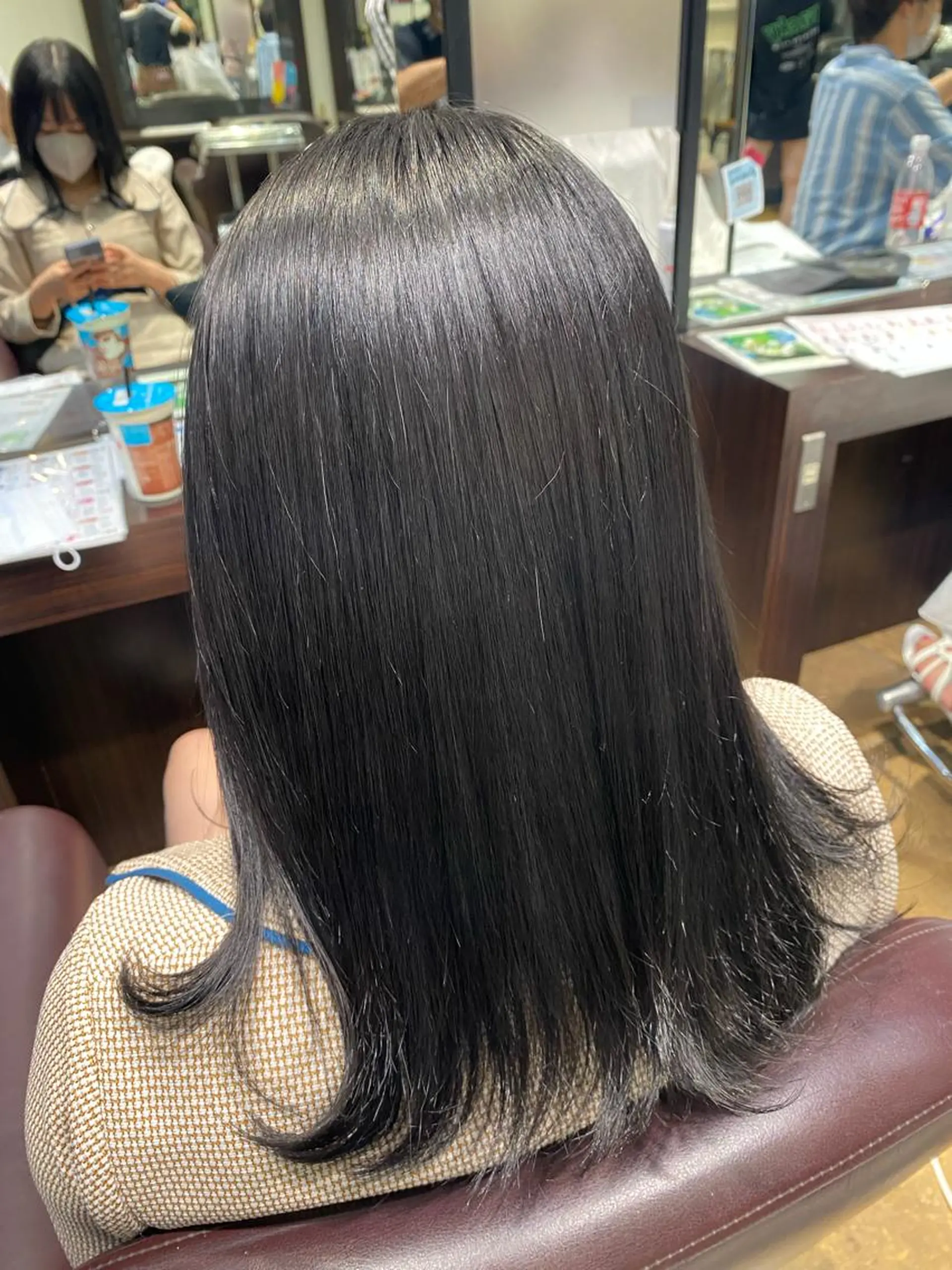 セミロング 酸スト/フェザー パーマ/三谷海斗のヘアスタイル