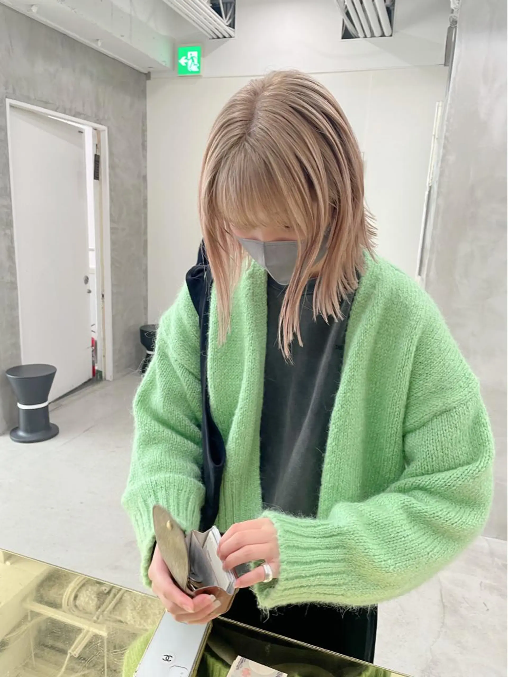 ミディアム カラー ヘアカラー トリートメント 似合わせ｜レイヤー 🪩yurikaのヘアスタイル