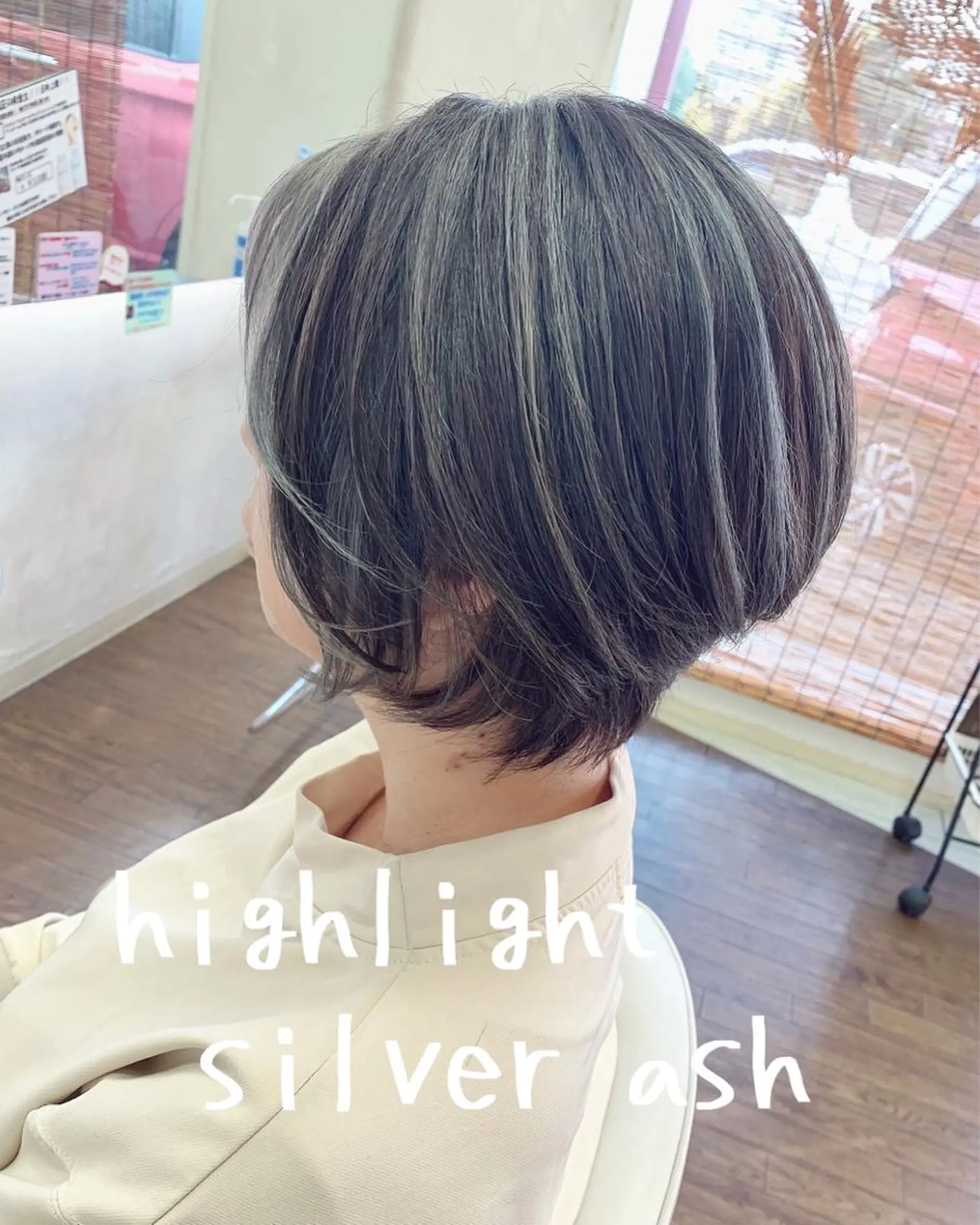 ショート カラー ハイライトカラー ハイライト ショートヘア カット ヘアカラー GLAD 萩原のヘアスタイル