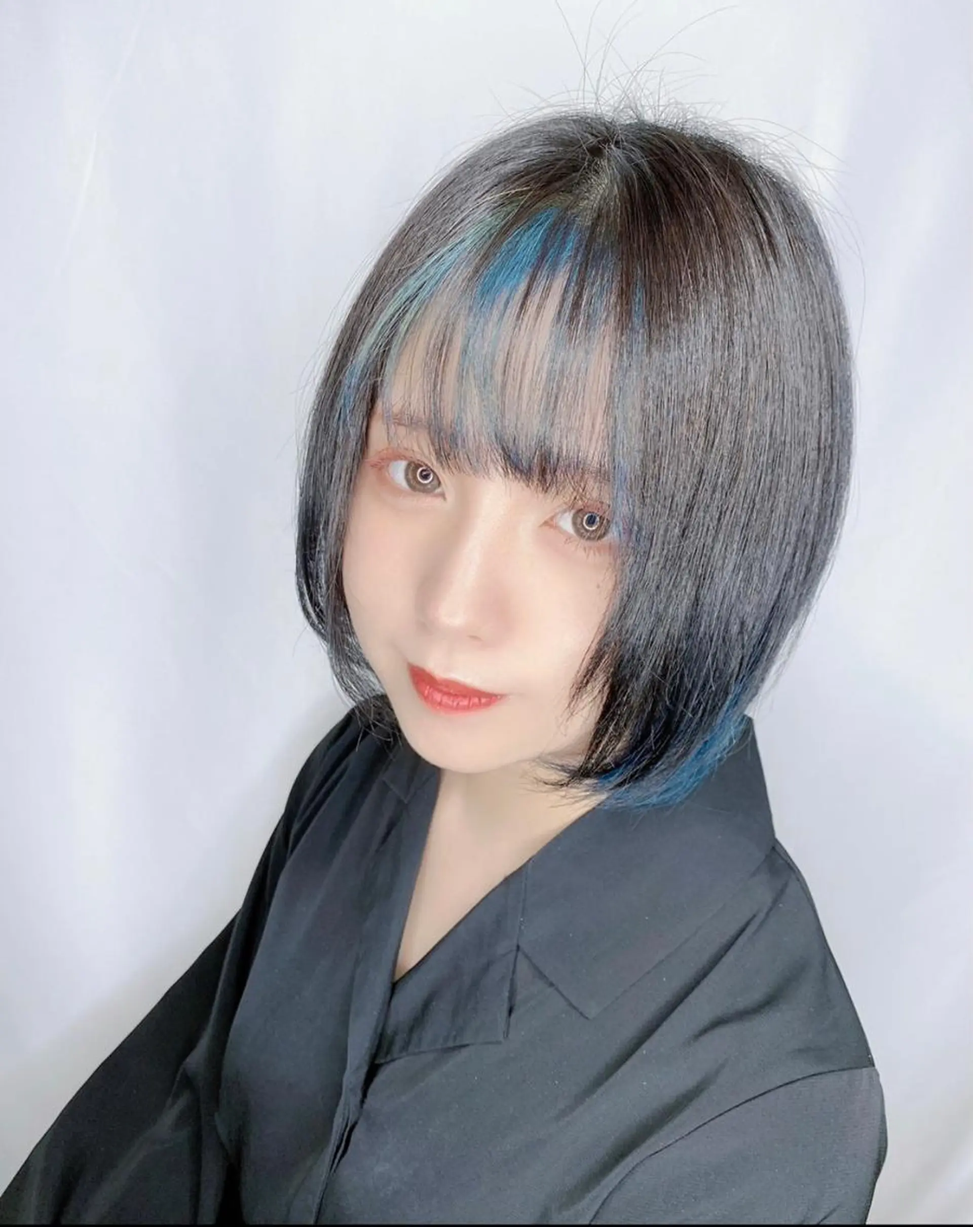 ショート カラー Gaudi / ガウディのヘアスタイル