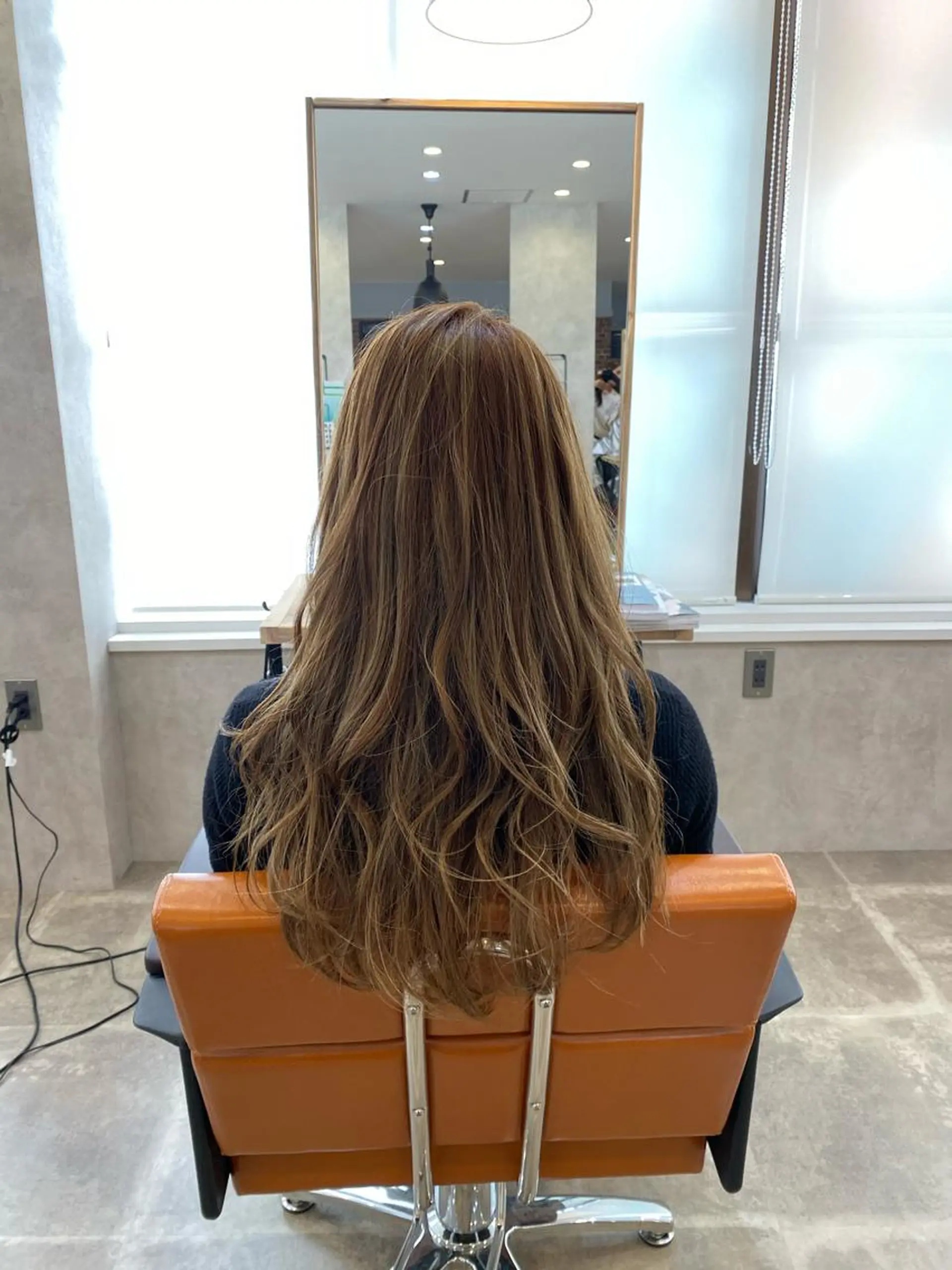 ロング カット ヘアカラー トリートメント KAITOH ATSUSHIのヘアスタイル