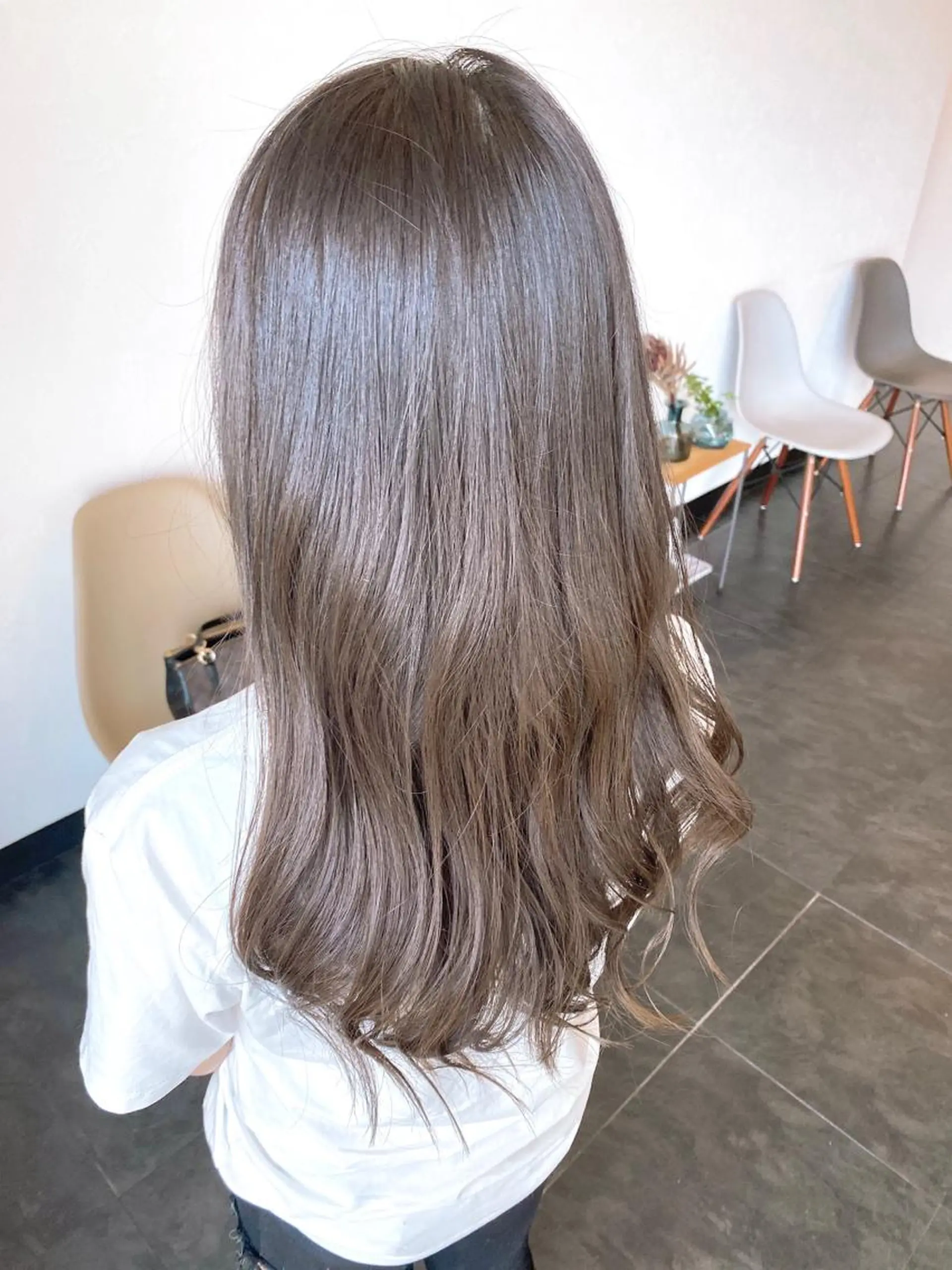 ロング カラー 川合 勇気のヘアスタイル