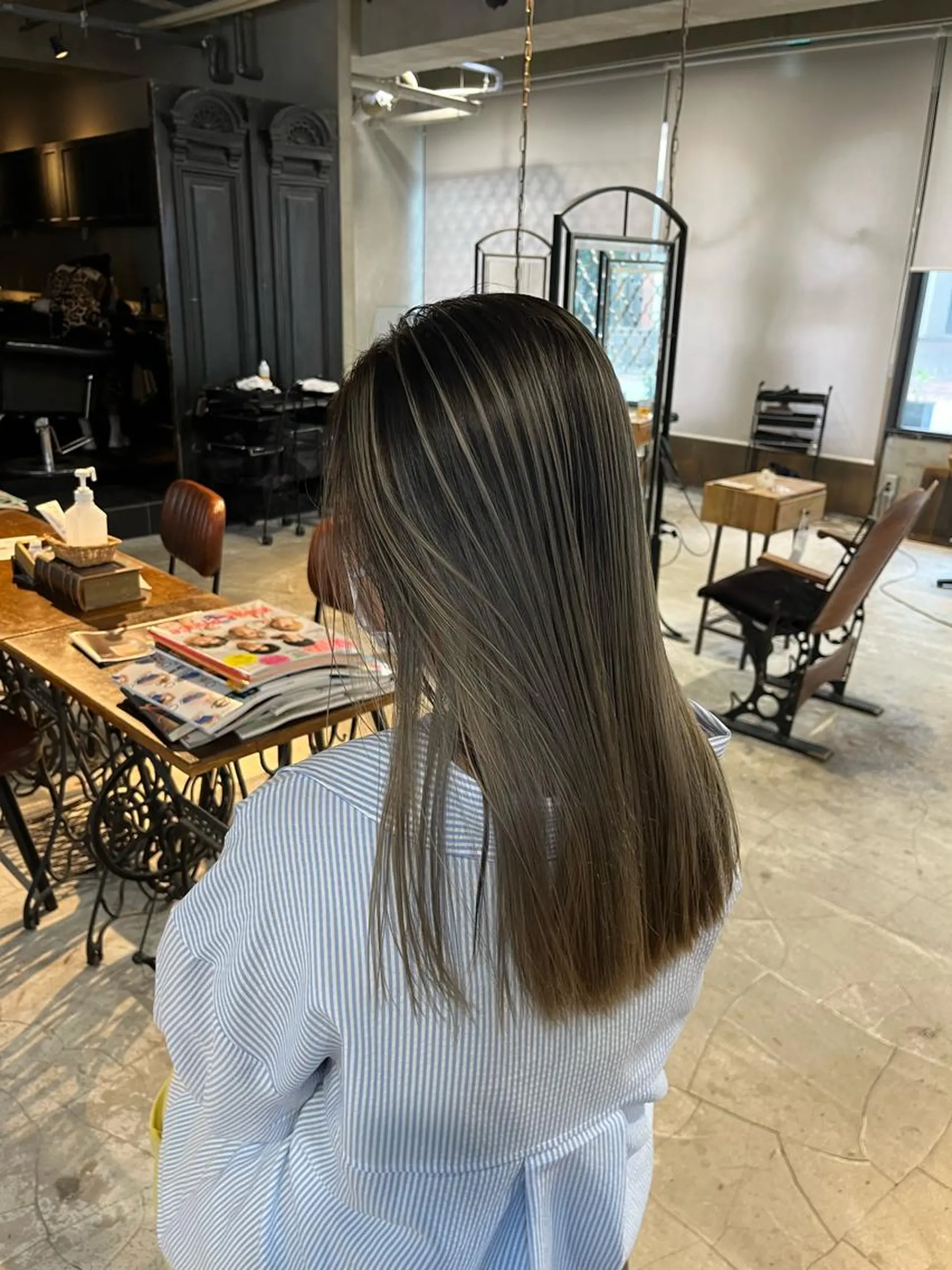ロング カラー バレイヤージュ 外国人風カラー レイヤーカット ヘアカラー トリートメント ✨メンズスタイル✨ Daiのヘアスタイル