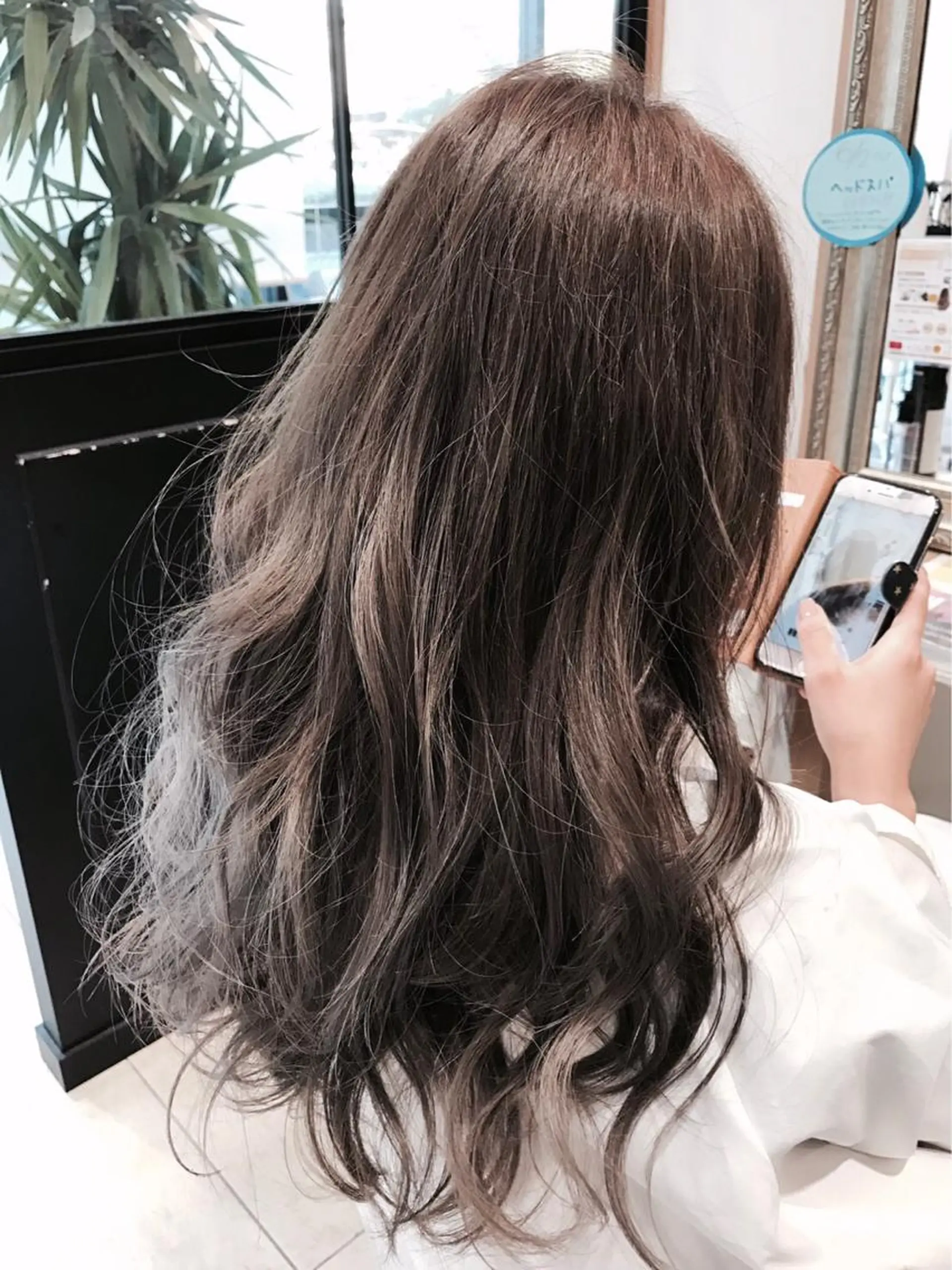 カラー 藤井 ひろとのヘアスタイル