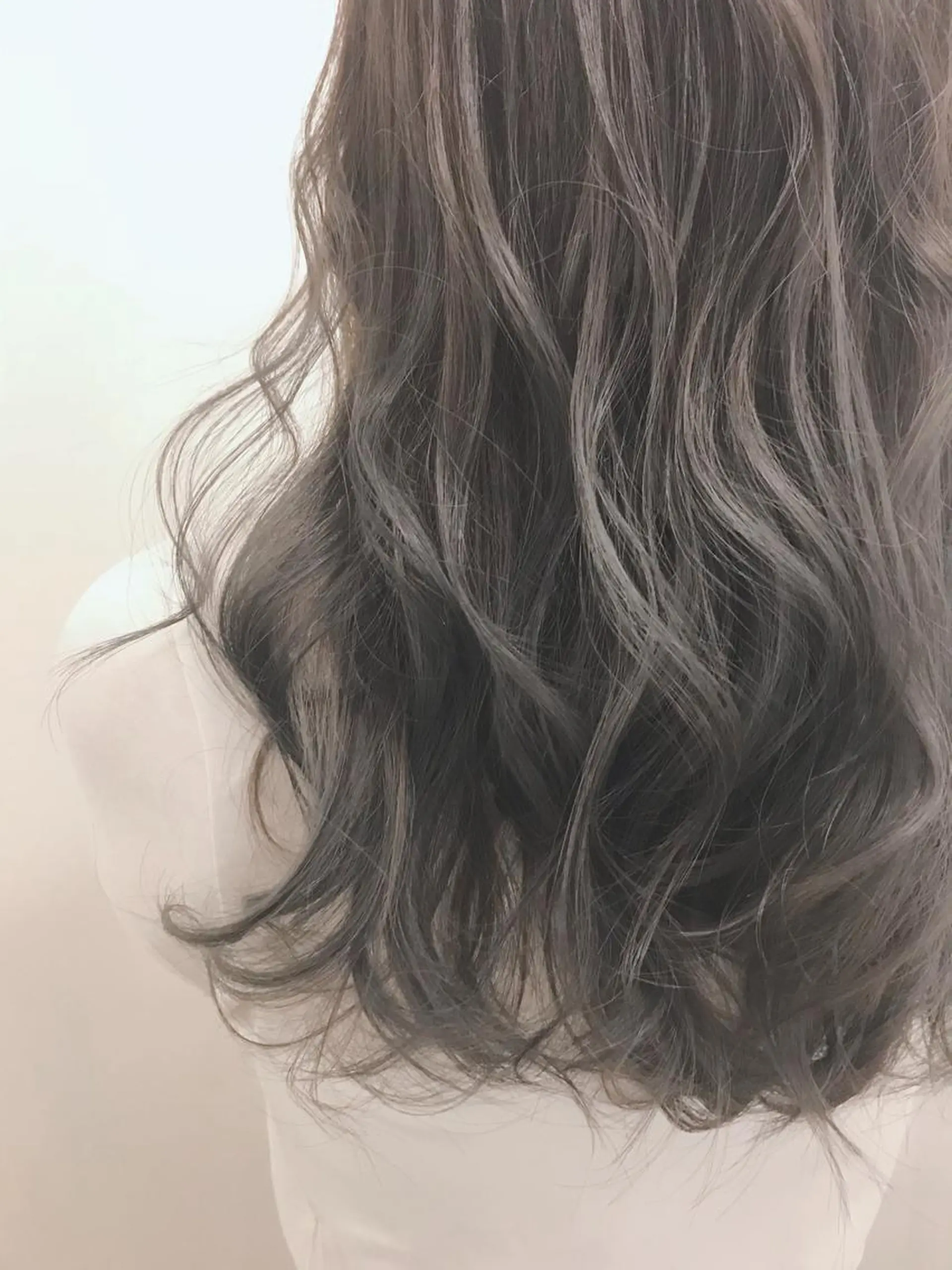 セミロング カラー 🌷RIE 🌷のヘアスタイル