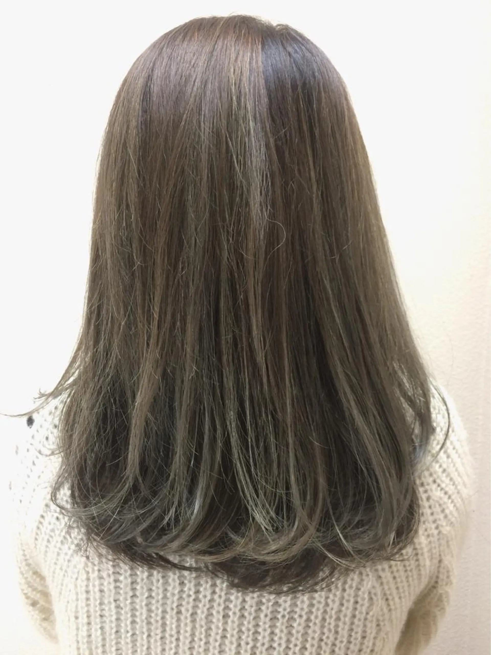 カラー 龍 門のヘアスタイル