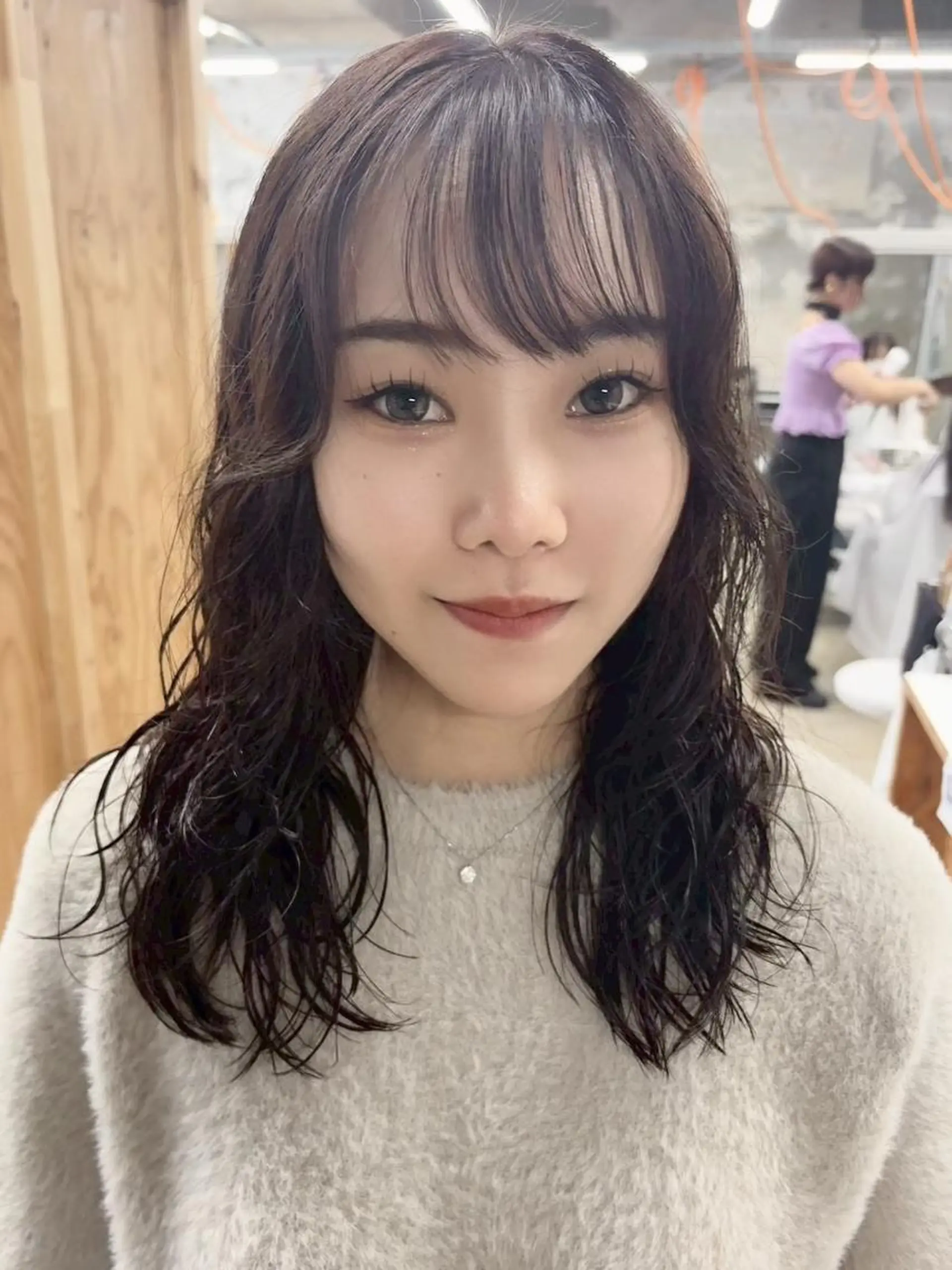 ミディアム パーマ ミディアムレイヤー ミディアムパーマ レイヤーカット カット パーマ トリートメント トレンドパーマ/ ボブ🌰くりーわのヘアスタイル