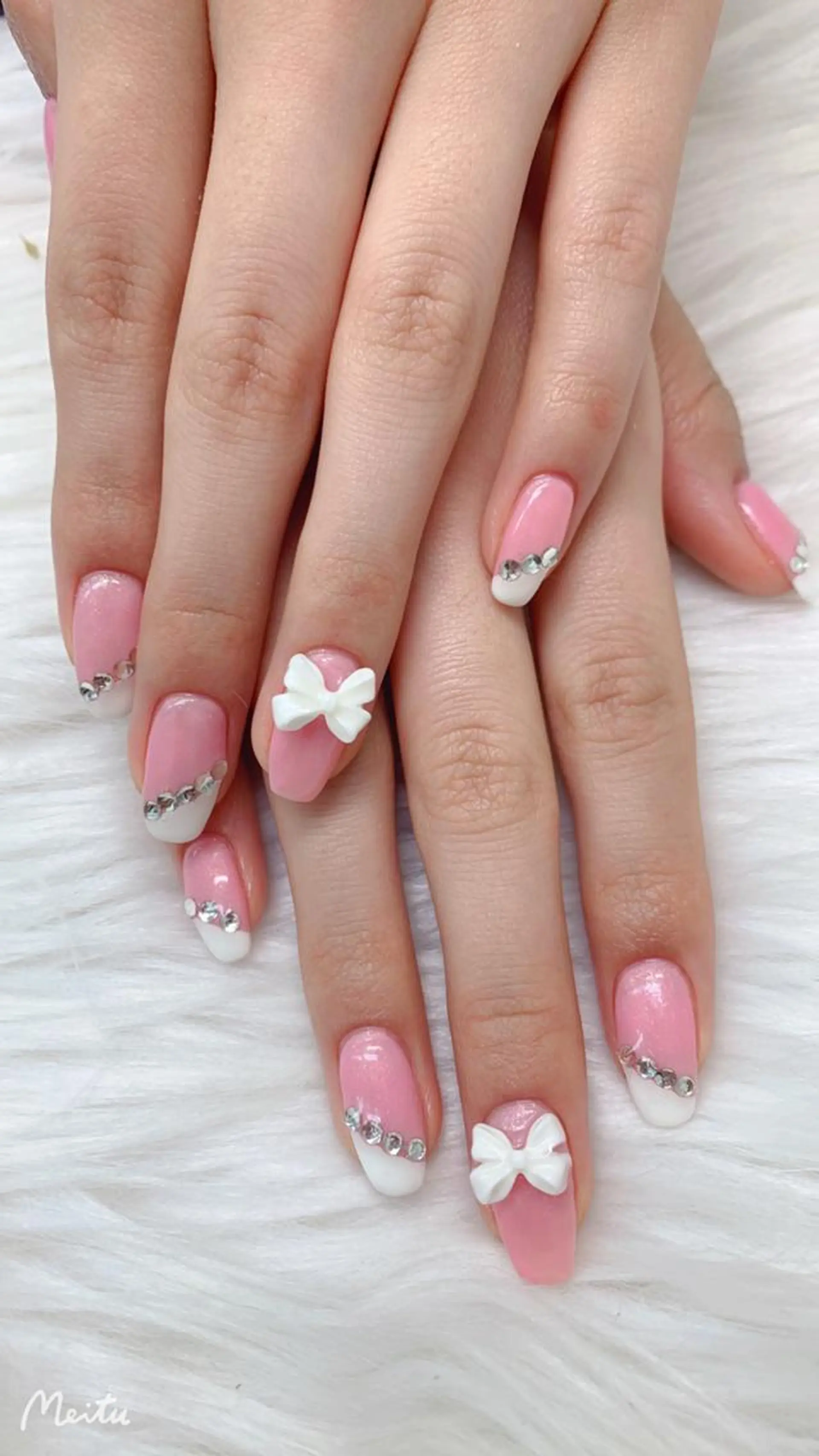 ネイル 🦋ネイルサロン ブラン🌈ゆりのネイルデザイン