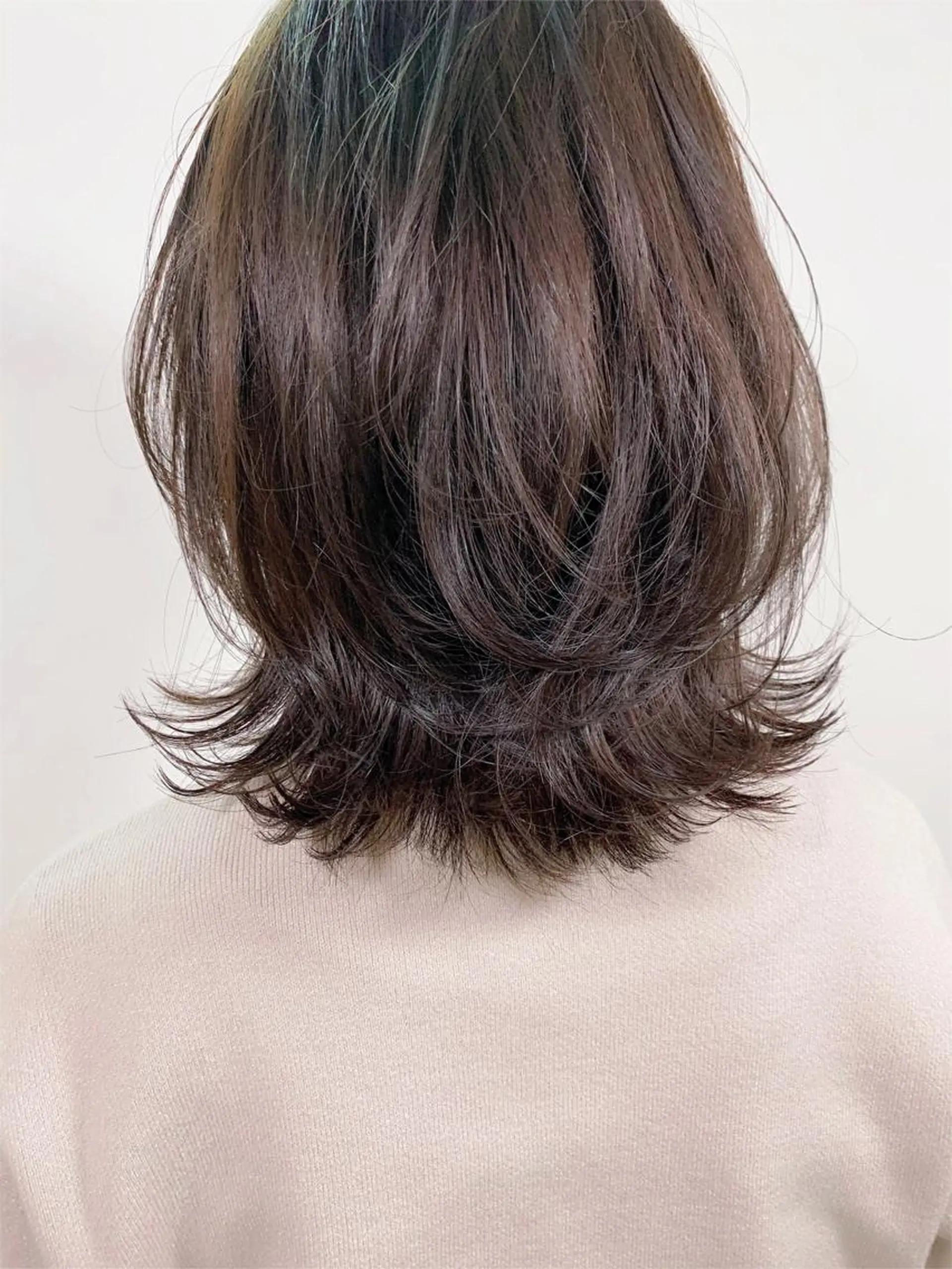 ミディアム くびれヘア tension 【テンション】のヘアスタイル