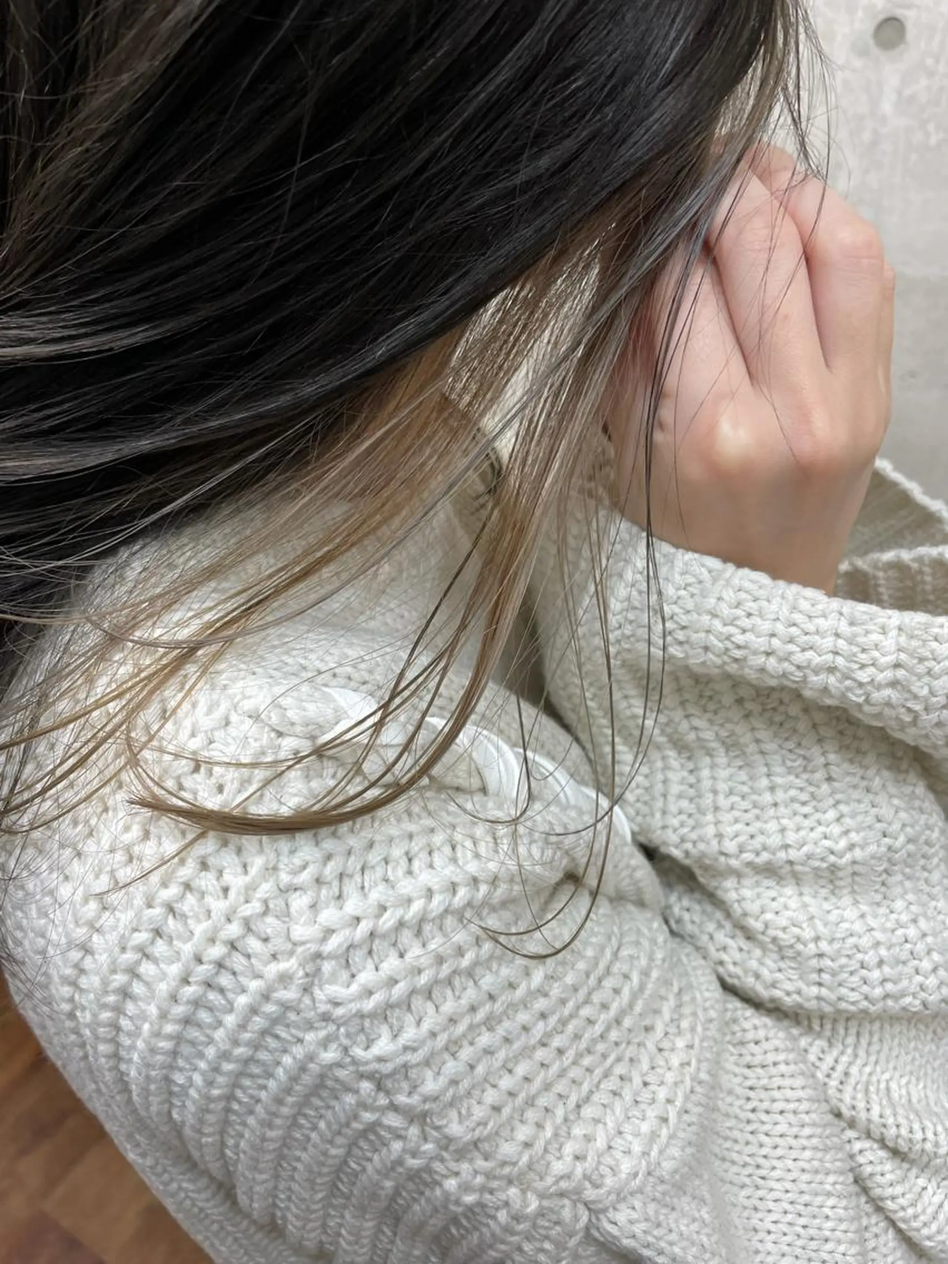 ロング カラー イヤリングカラー 梅田美容室 高山アヤのヘアスタイル