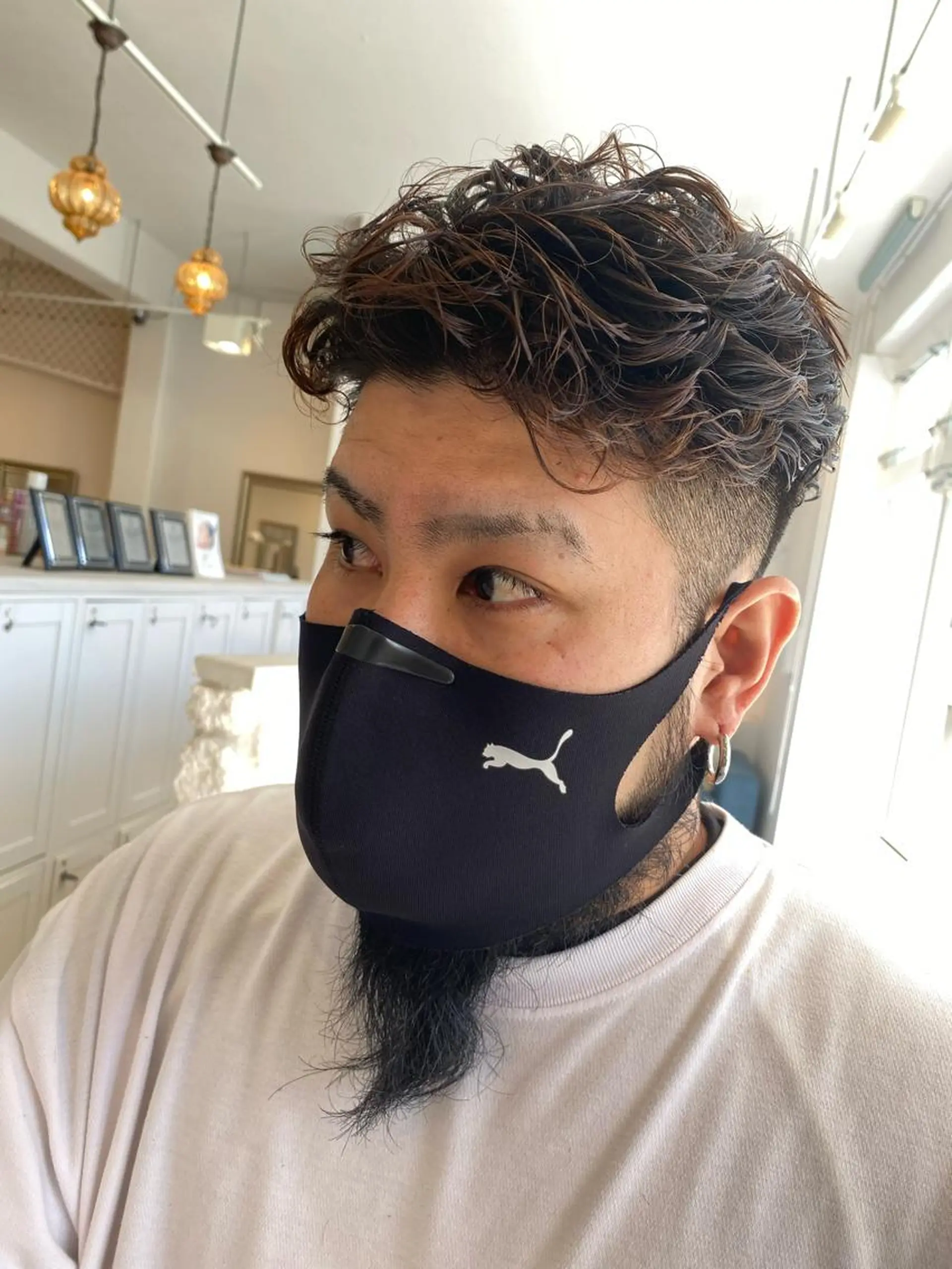 ショート パーマ 饒平名 知也のヘアスタイル