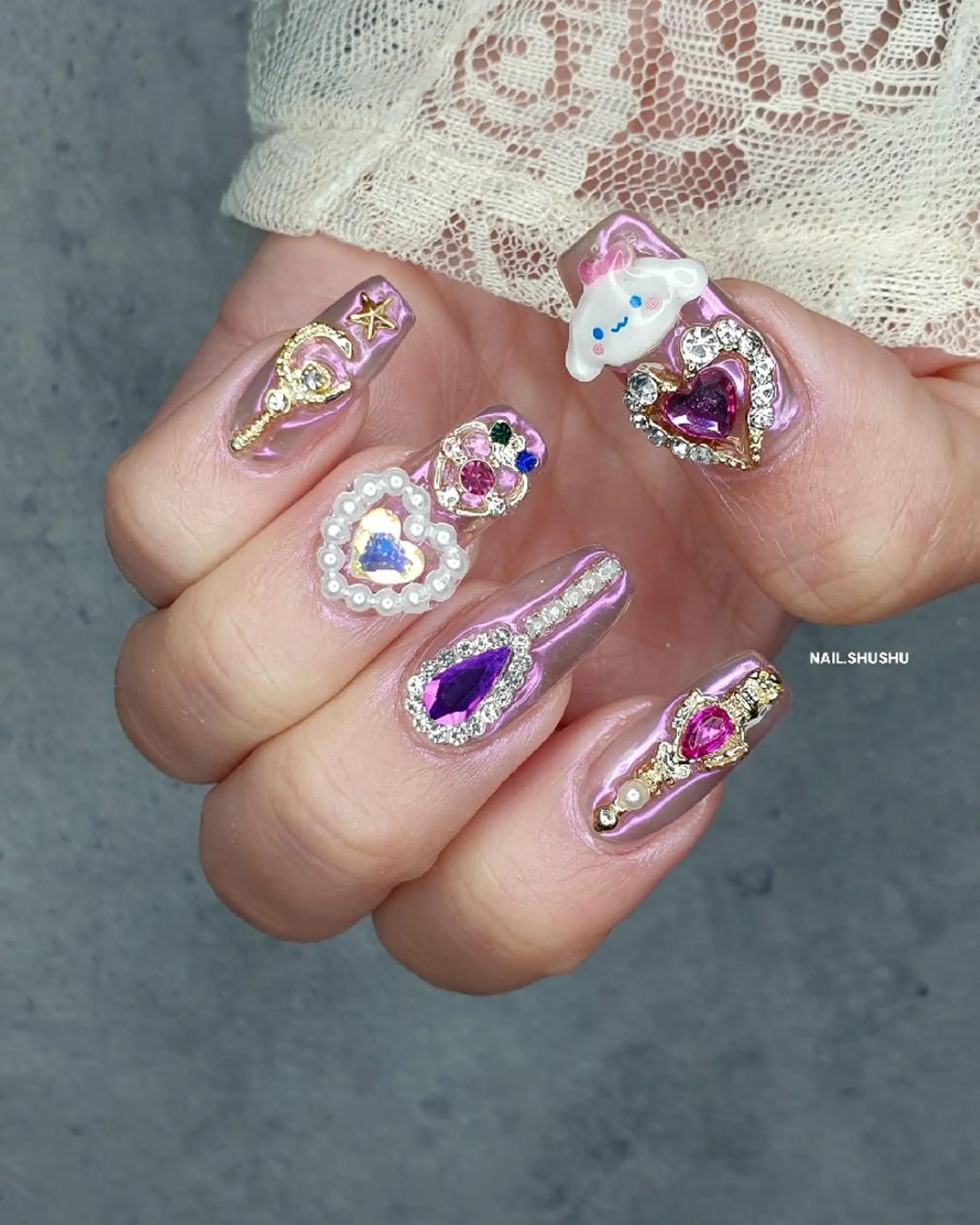 ネイル ニュアンスネイル ワンカラーネイル シンプルネイル 冬ネイル 3dパーツ/流行り 👧shushu❤️のネイルデザイン