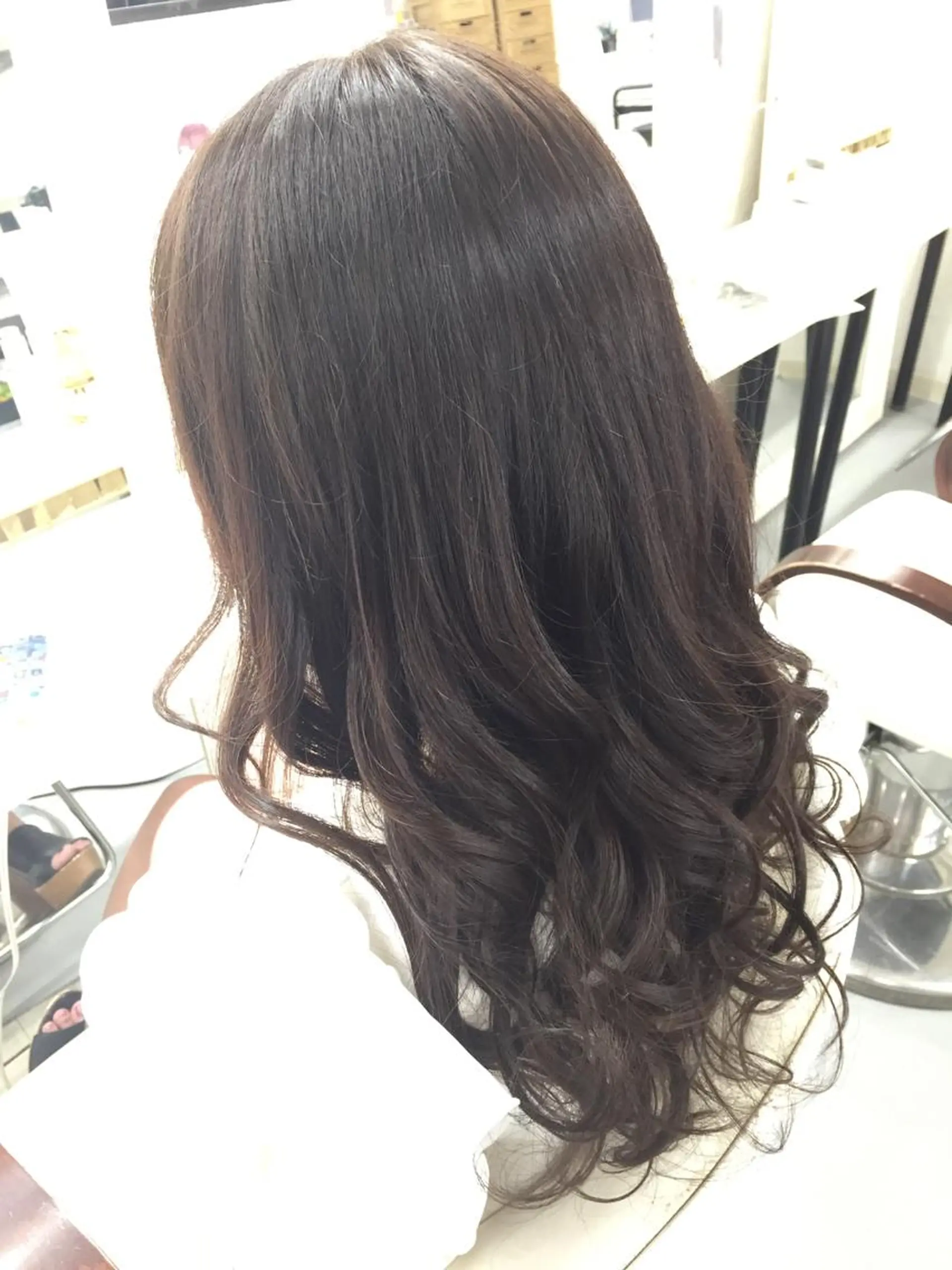 ロング カラー ヘアアレンジ イルミナカラー 枝毛カット＆髪質改善 満足NO.1岡しゃんのヘアスタイル