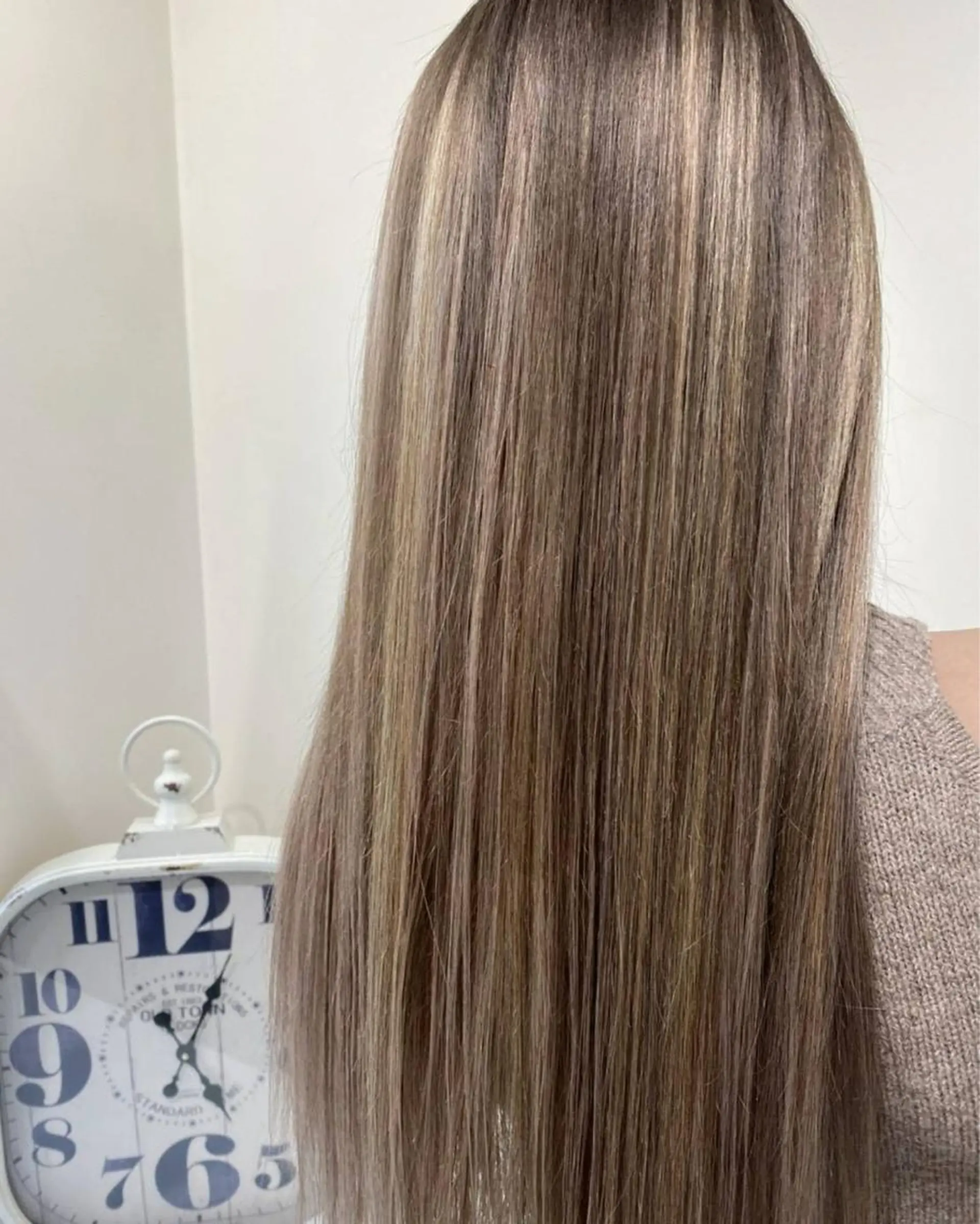 ロング カラー エクステ Rover ローバーのヘアスタイル