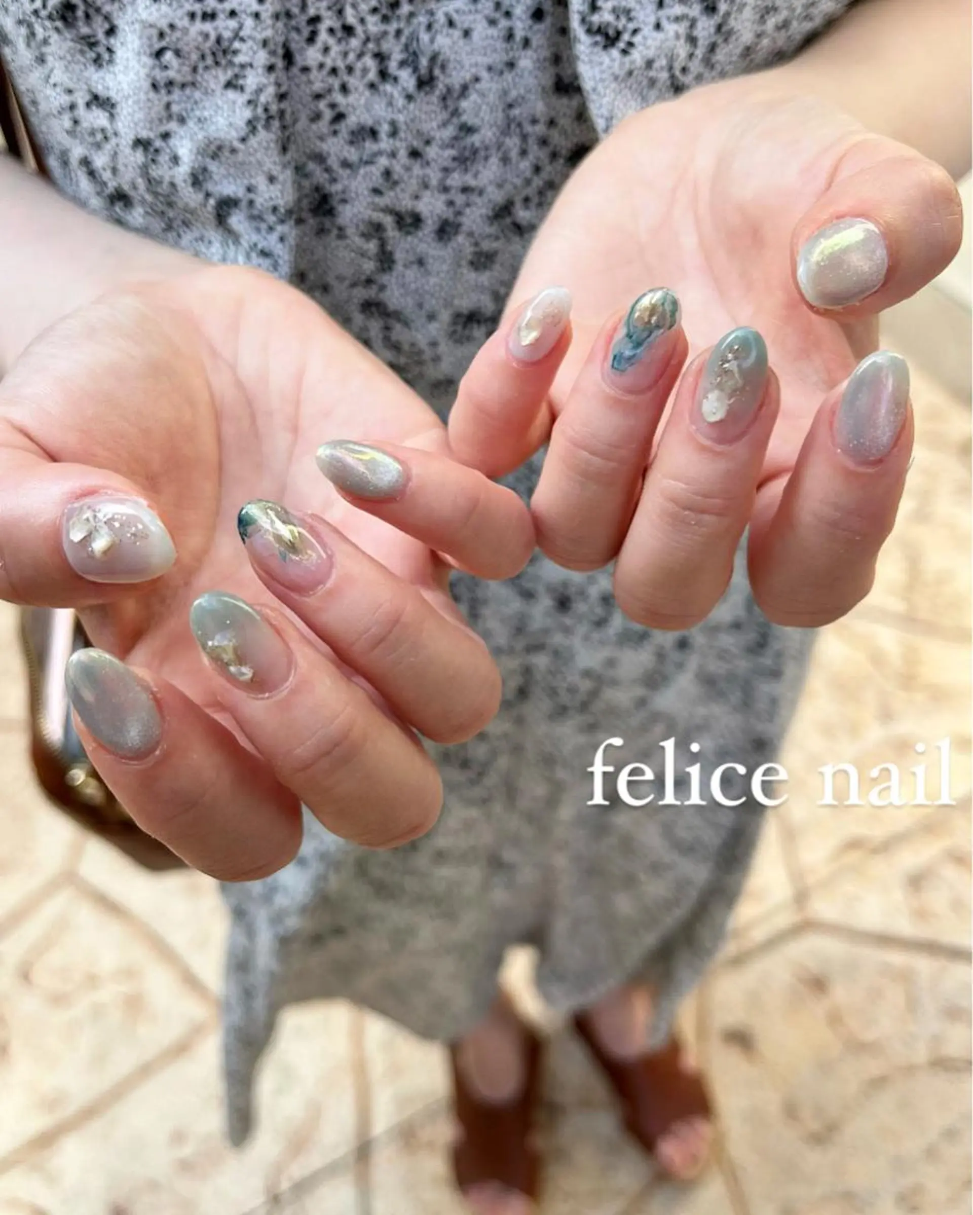 ネイル ジェルネイル マグネットネイル ニュアンスネイル パラジェル 夏ネイル felice nailのネイルデザイン