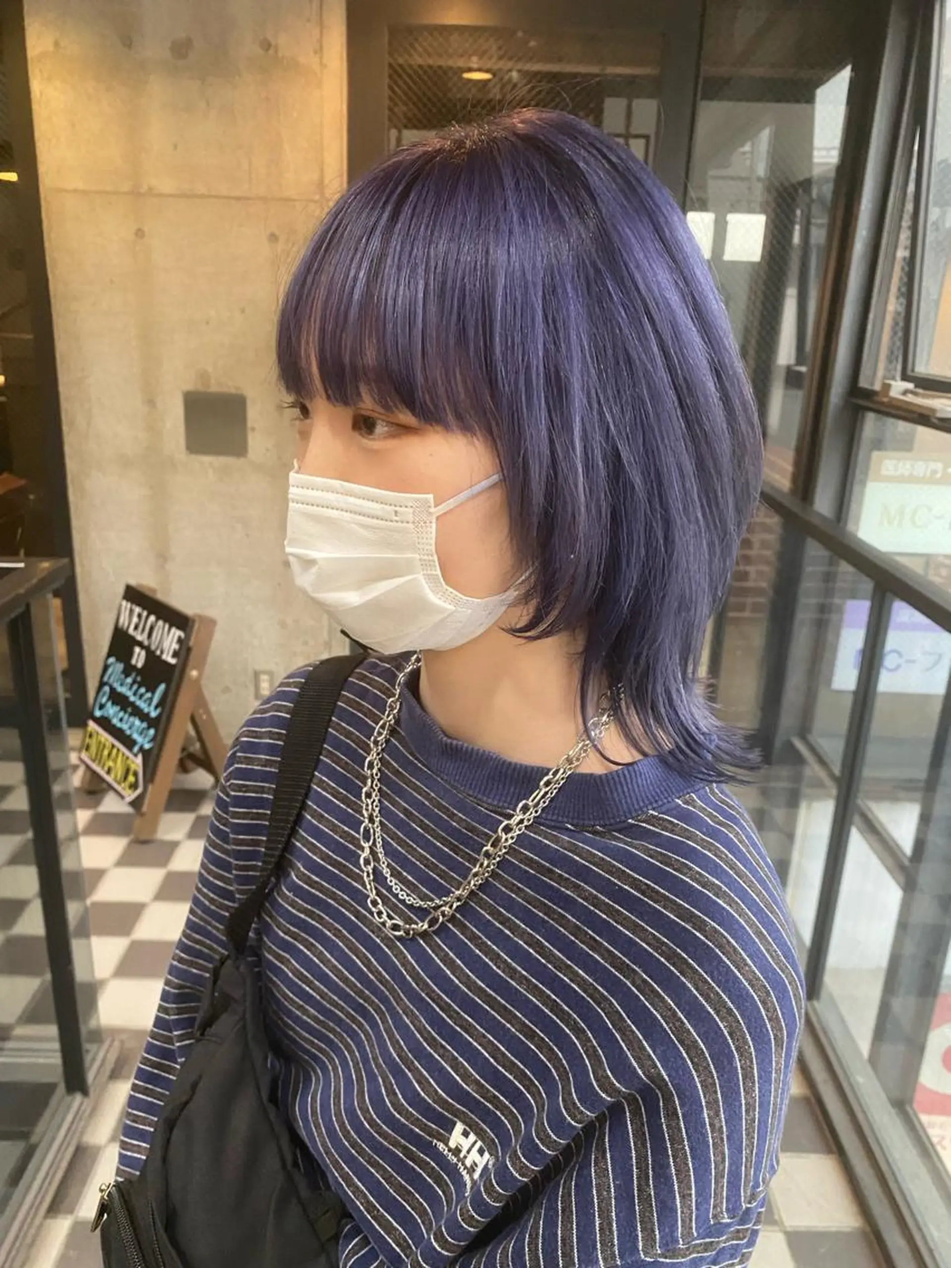 ミディアム カラー 小坂 麻綾のヘアスタイル