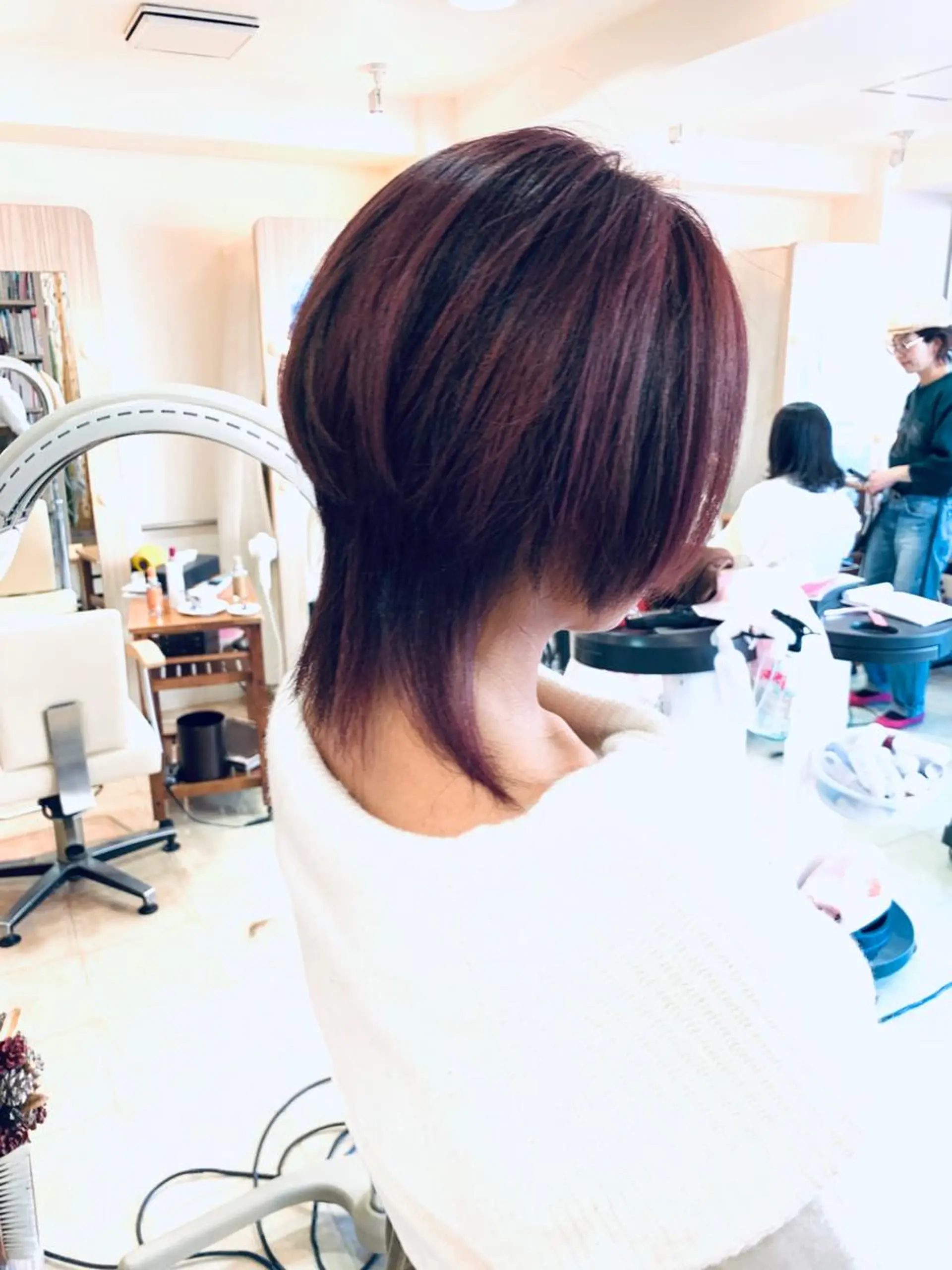 ミディアム ハイライト ウルフカット nishimura makotoのヘアスタイル