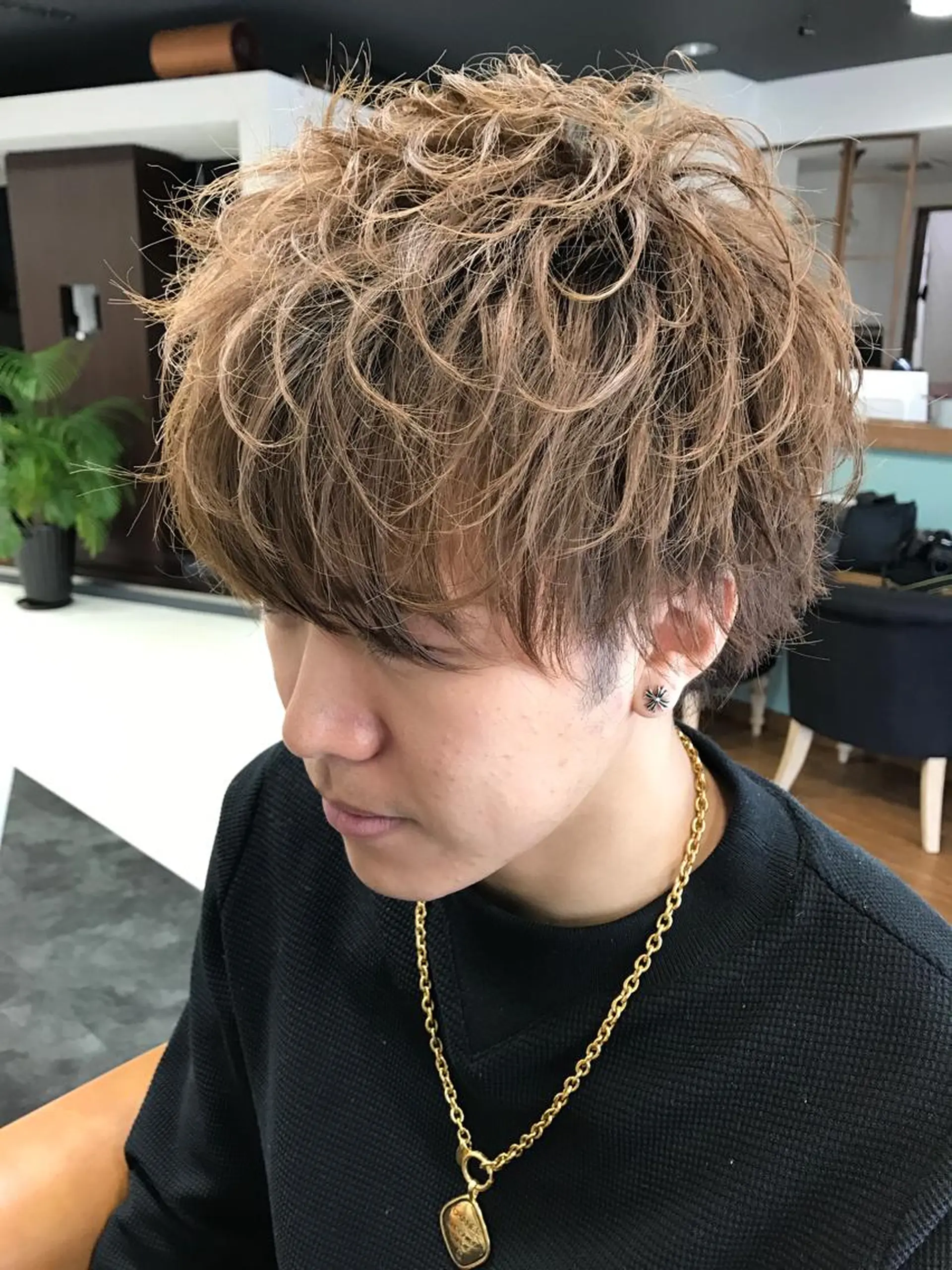 ショート イシイ リョウヘイのヘアスタイル