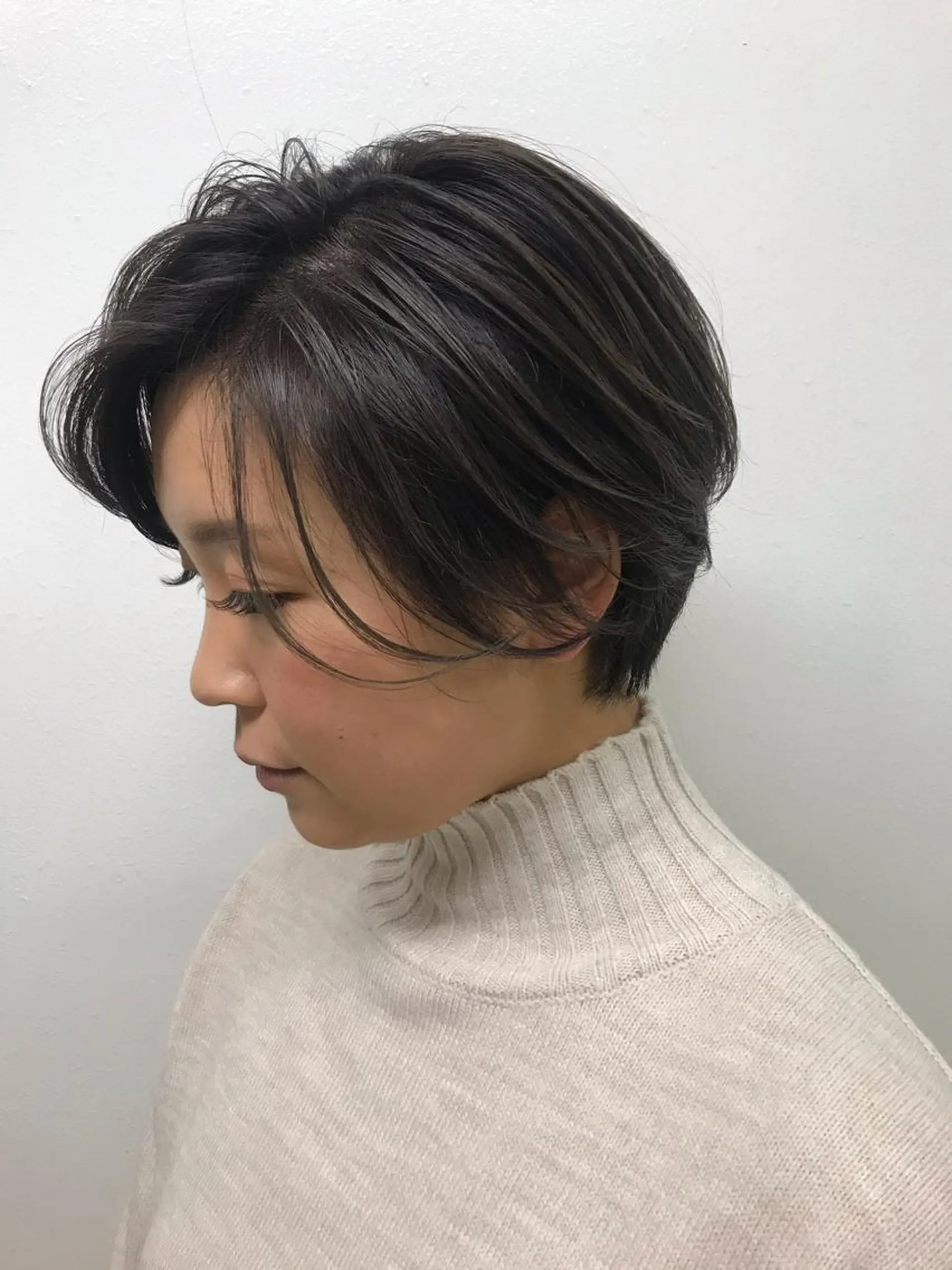 ショート カット ヘアカラー 藤中 隆悟のヘアスタイル