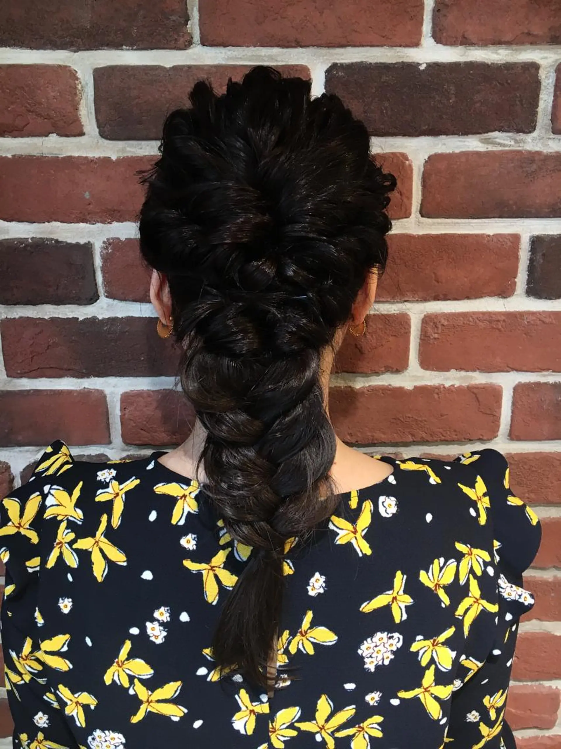 セミロング ヘアアレンジ 野崎 ひかりのヘアスタイル