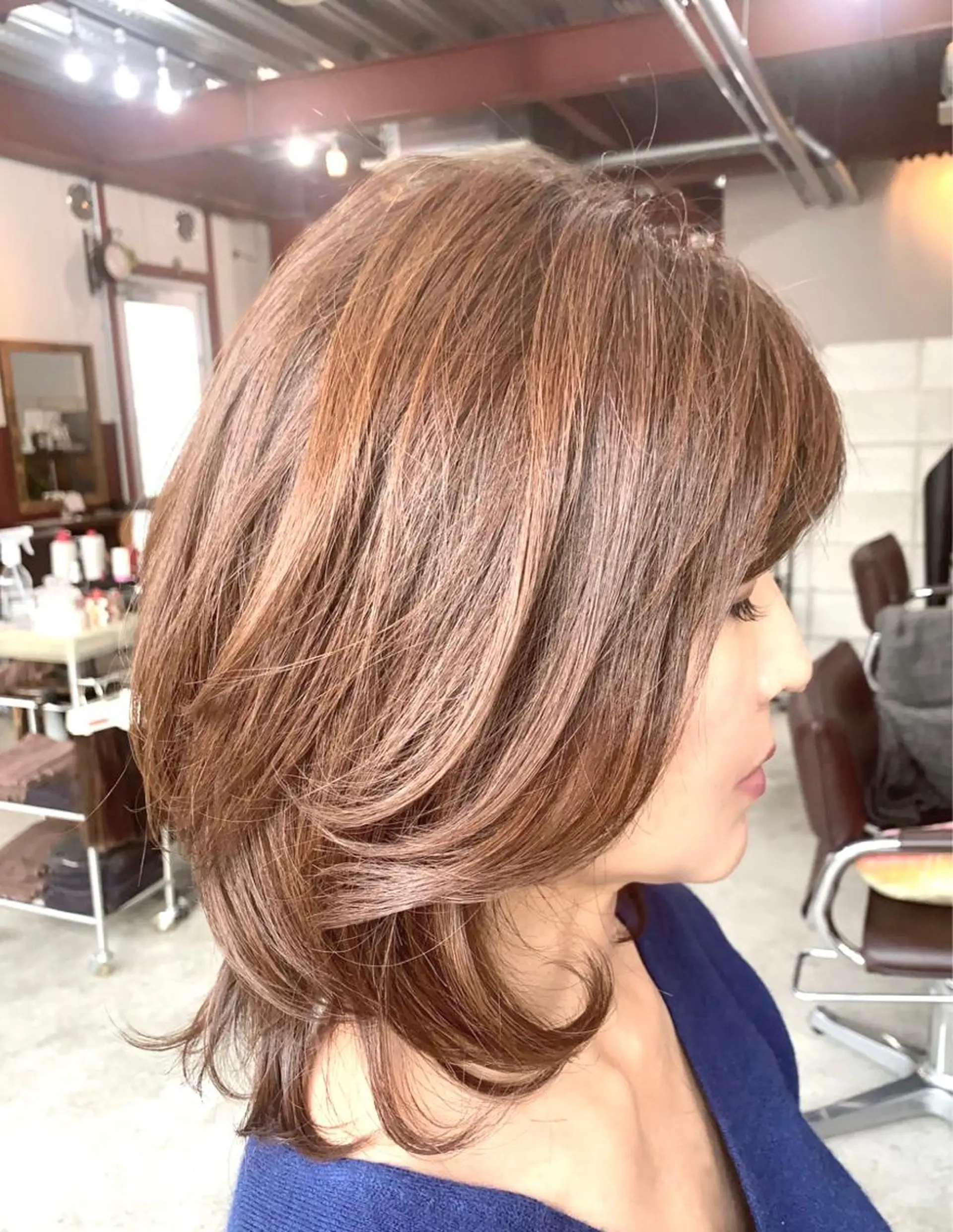 ミディアム 福地 礼奈のヘアスタイル