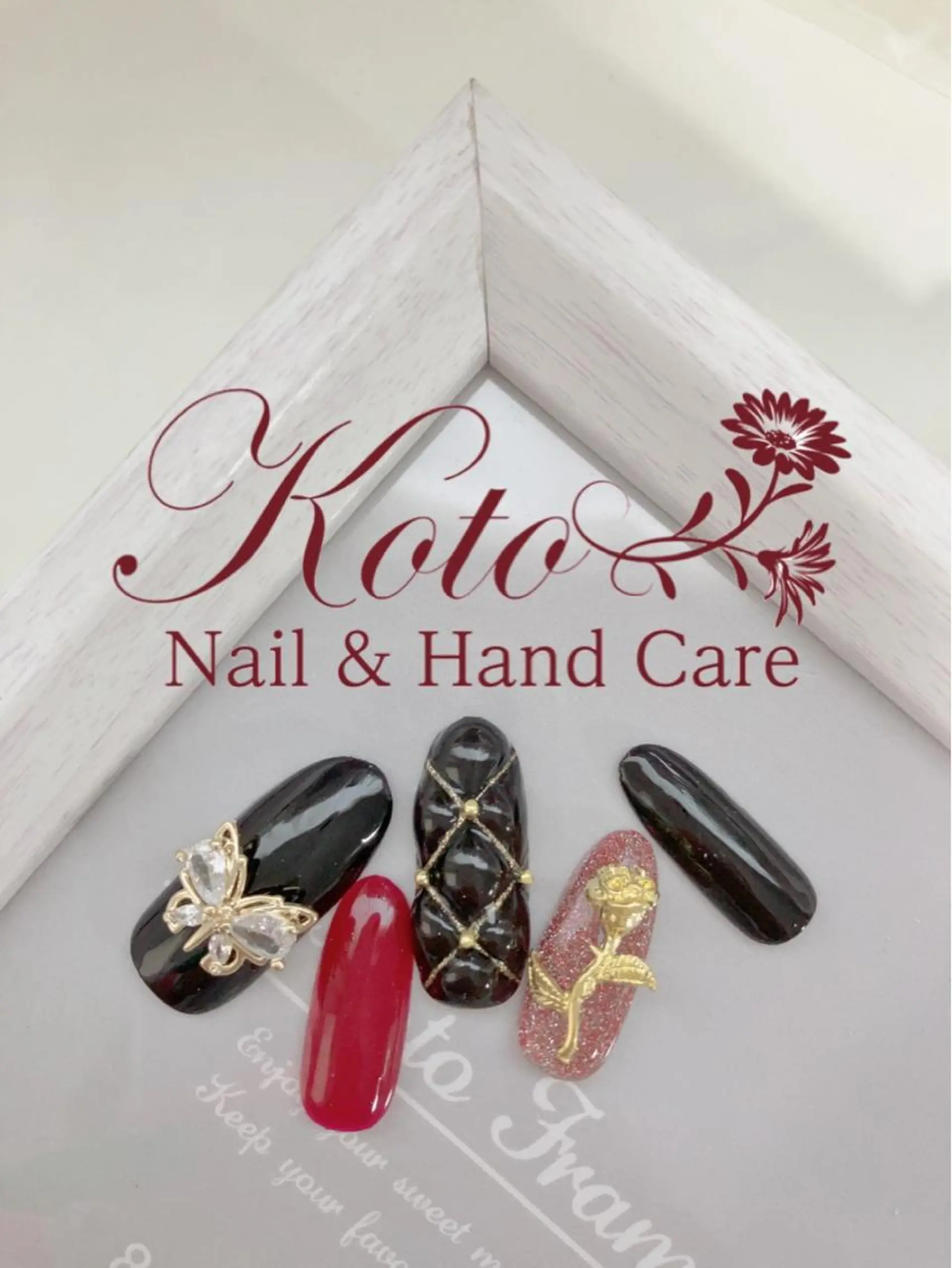 ネイル 長さ出し フットネイル フレンチネイル ジェルネイル ラメ(グリッター) Risa ネイルサロンKOTOのネイルデザイン