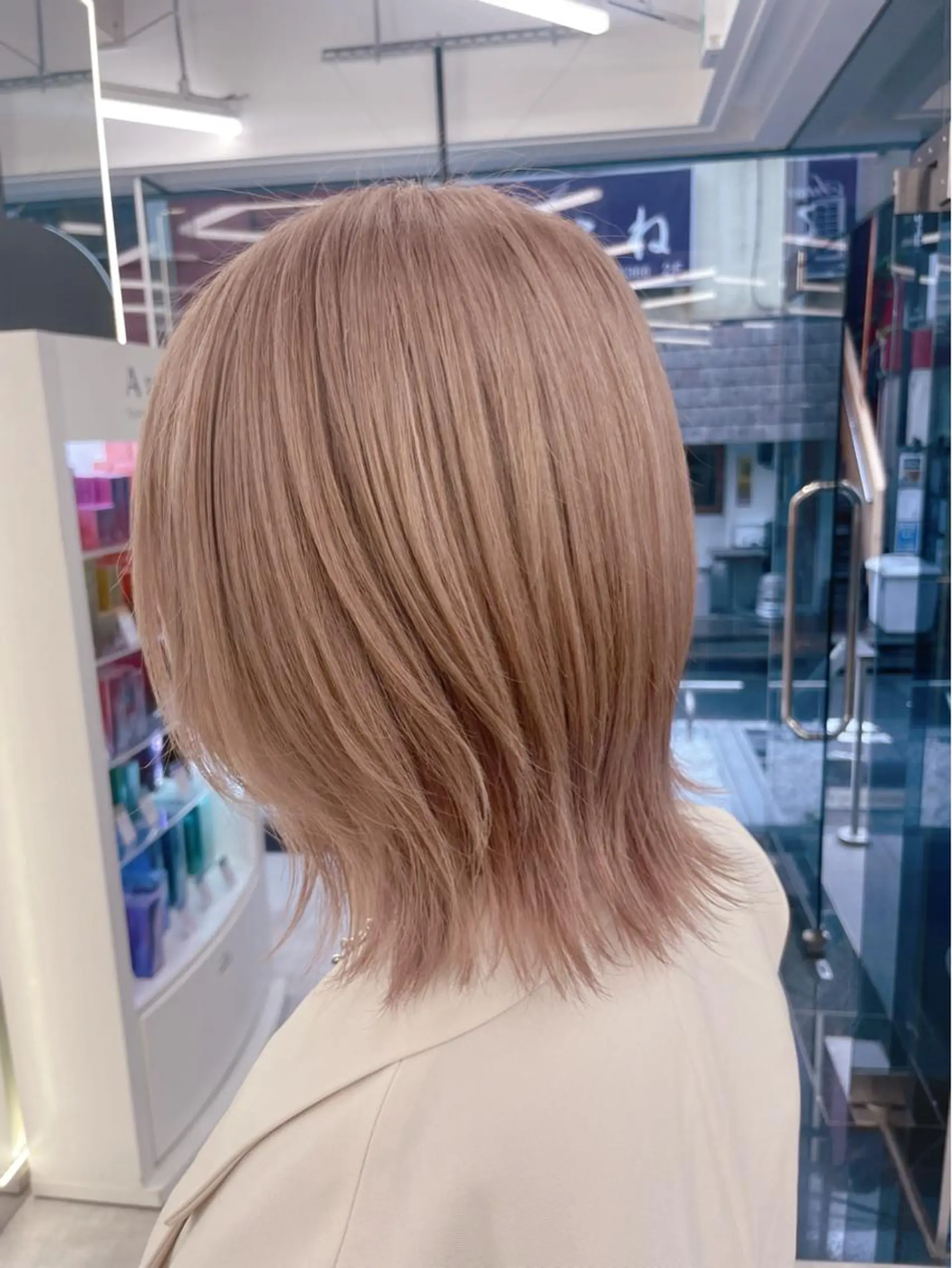 ミディアム カラー ヘアアレンジ ヘアカラー トリートメント 【Sweep】おじま のぞみのヘアスタイル