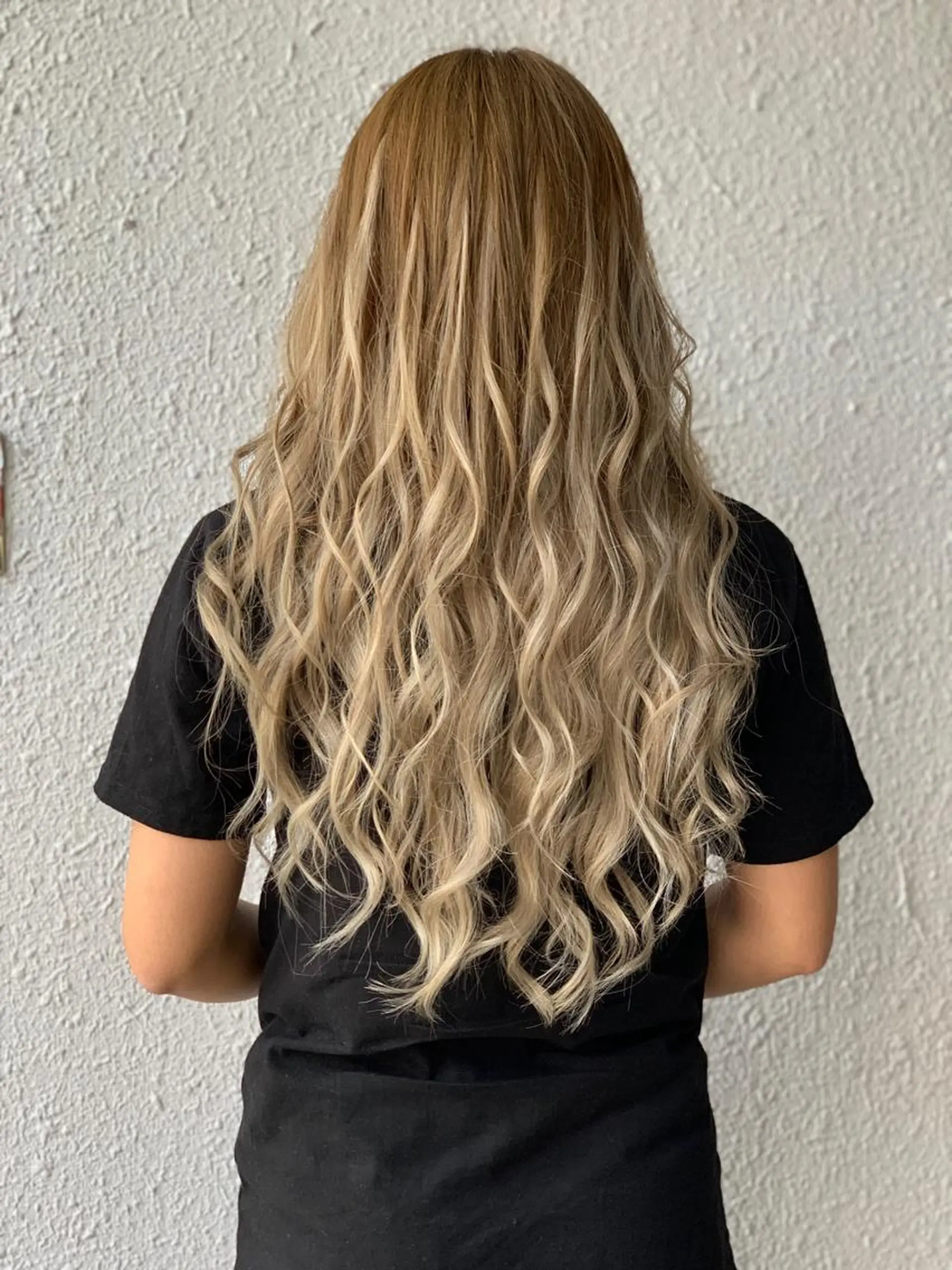ロング eye エクステ専門店Rのヘアスタイル