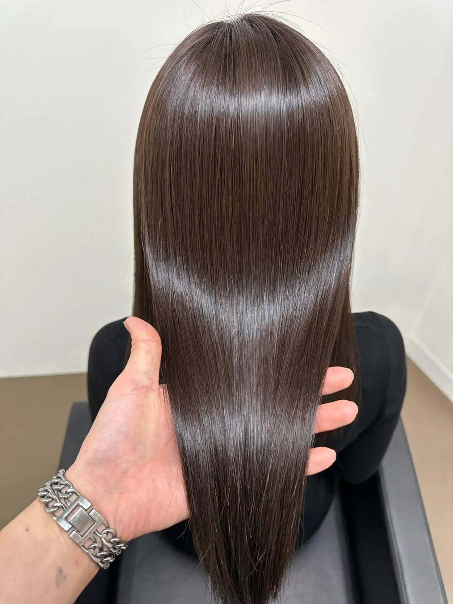 ロング カラー ブリーチ ケアブリーチ ダブルカラー イヤリングカラー ハイライトカラー 神戸ボブ✂️ ioe三宮/田 伸佳のヘアスタイル
