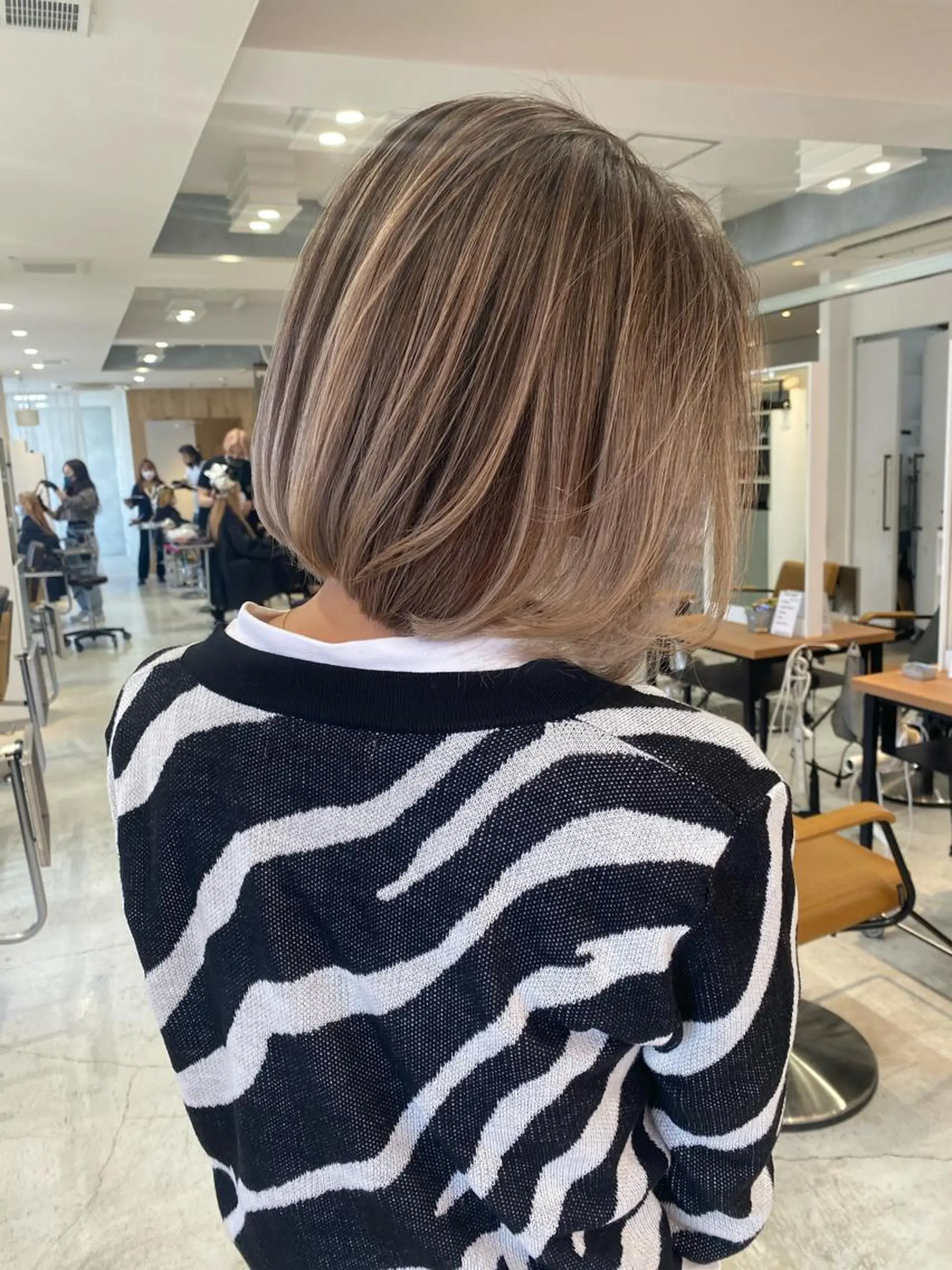 ミディアム カラー welring hair salonのヘアスタイル