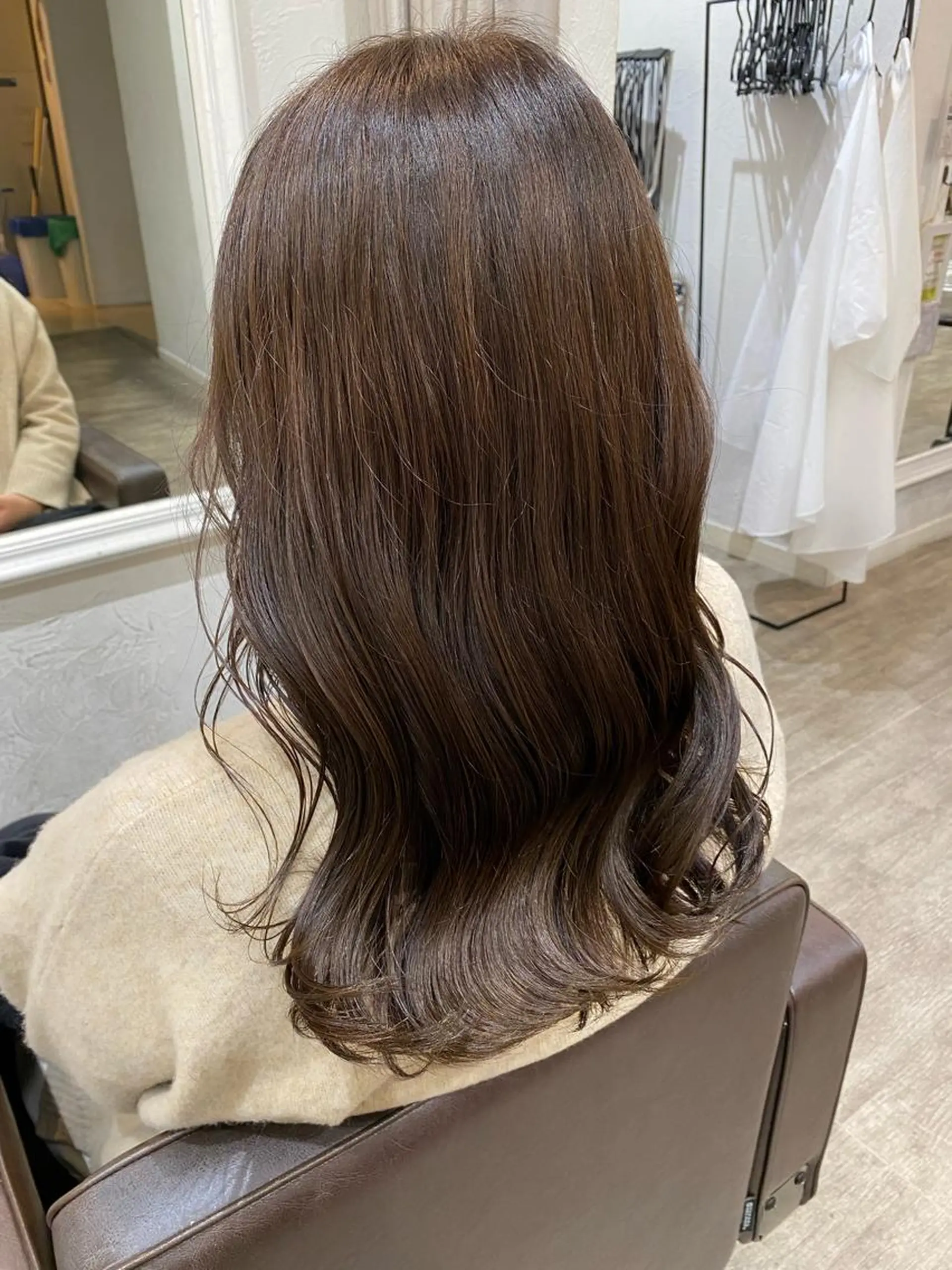 セミロング qulim所属・前橋 姫奈のヘアスタイル