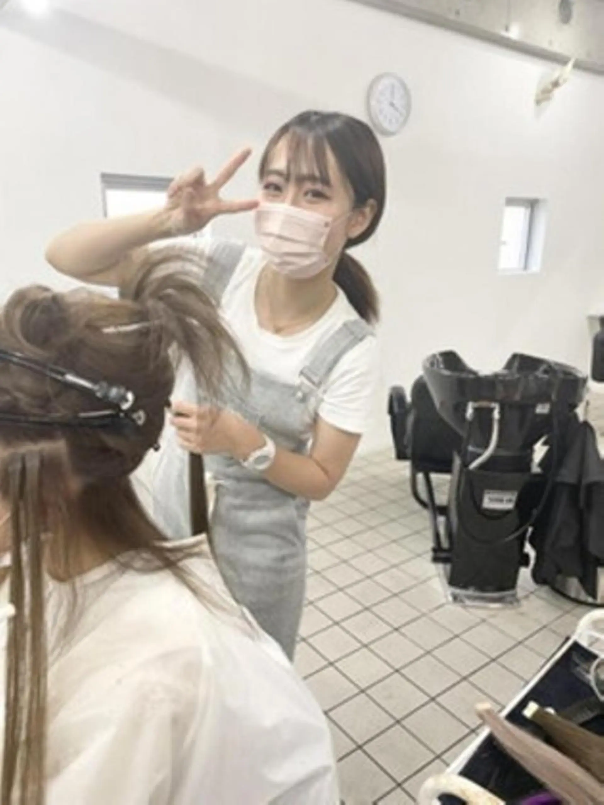ロング カラー エクステ LuciAのヘアスタイル