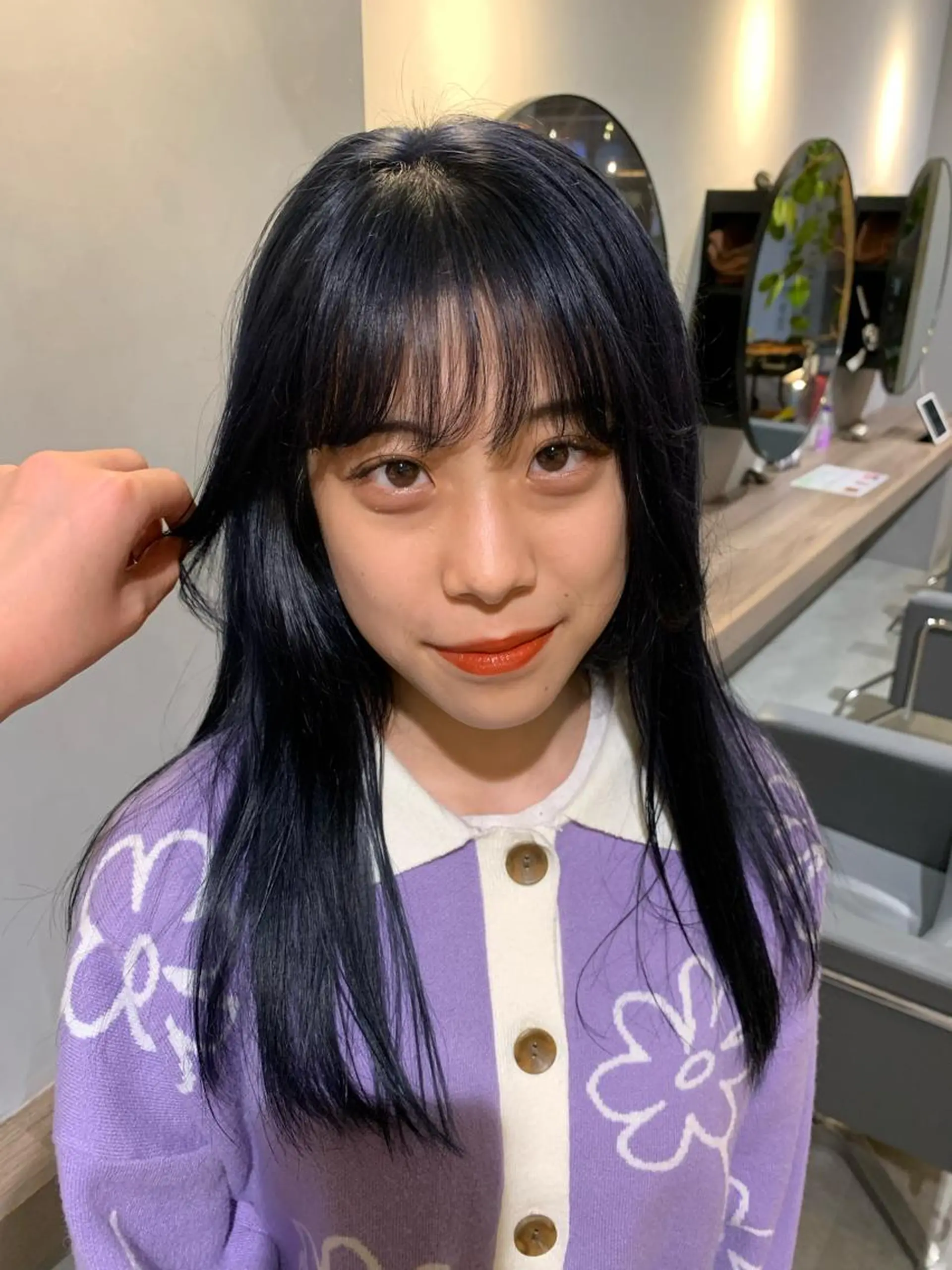 セミロング カラー ブルーカラー ネイビーカラー ヘアカラー 美髪・シールエクステ ホソタニリョウコのヘアスタイル