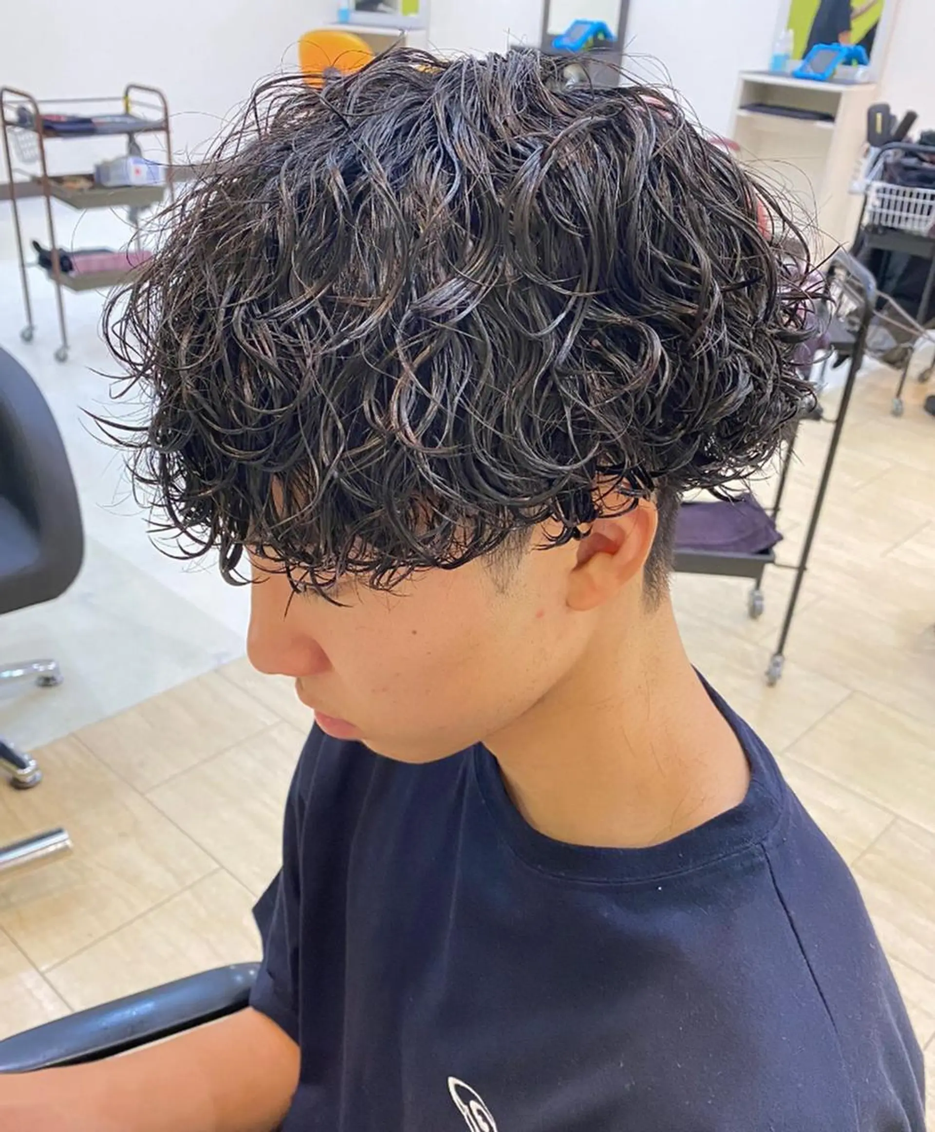 パーマ メンズ メンズパーマ プードルパーマ スペインカール メンズツイストパーマ ツイストスパイラルパーマ 年間2000名担当◎ パーマ職人/仲原佑樹のヘアスタイル