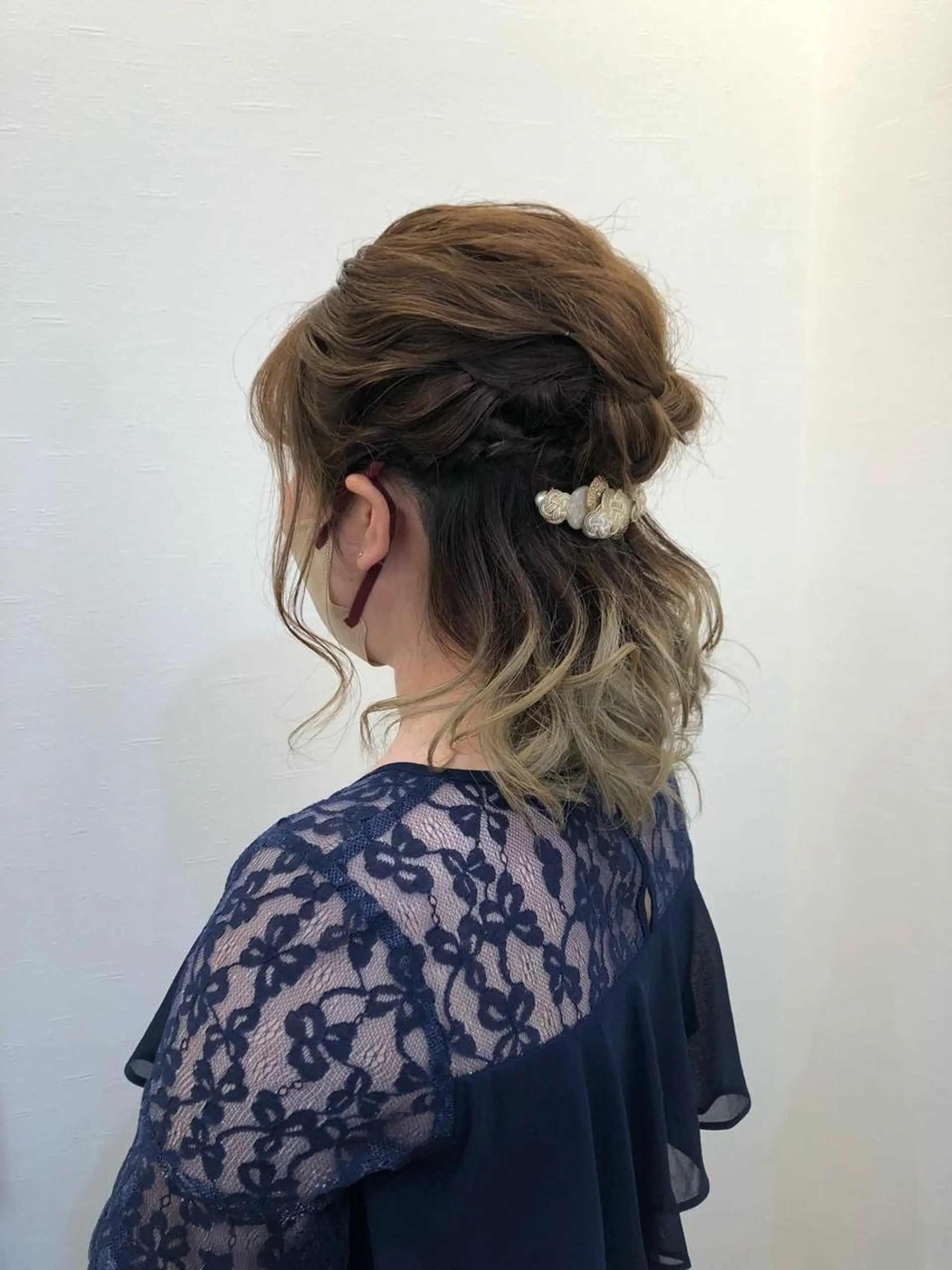 ヘアアレンジ ツノガイ エリのヘアスタイル