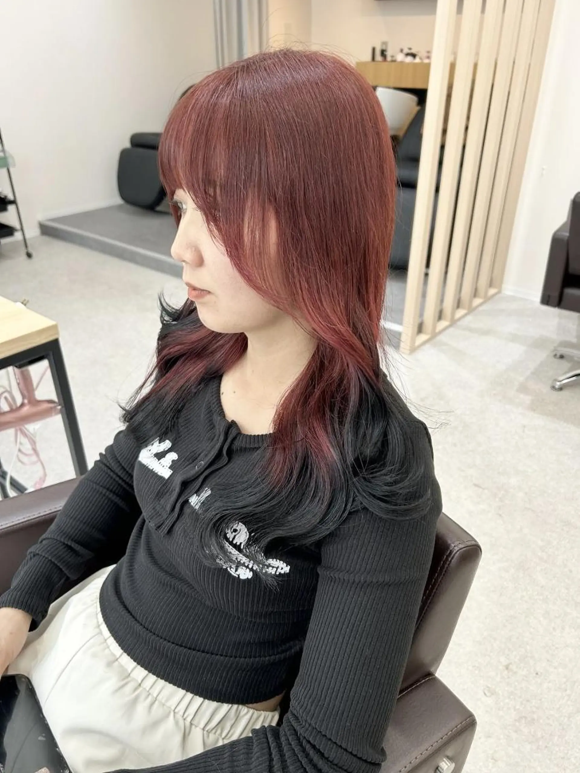 セミロング カラー ✨【公式】 juhl.横浜✨のヘアスタイル