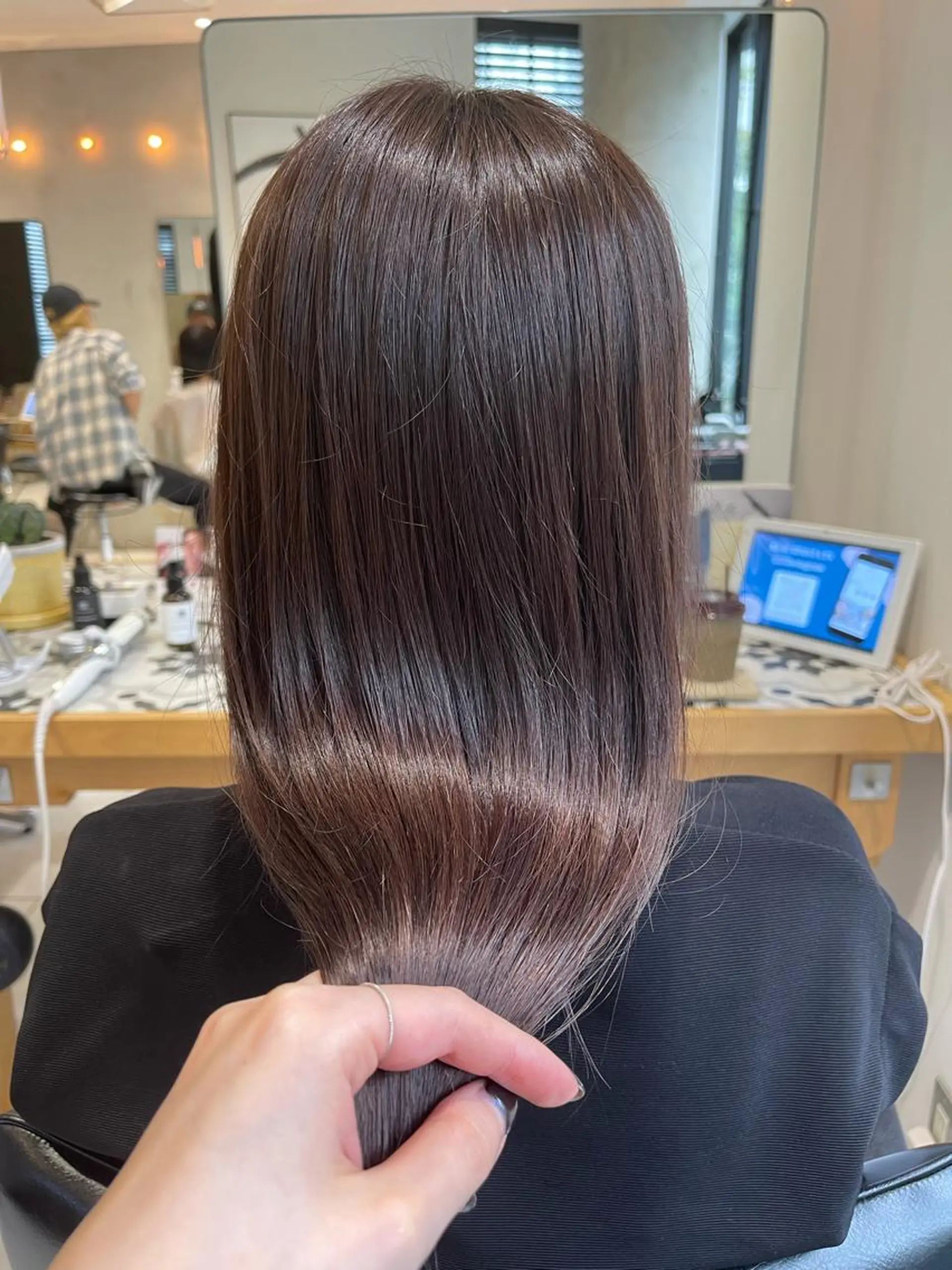 ロング カラー ブラウンカラー ラベンダー/レイヤー スタイル🤎mamiのヘアスタイル