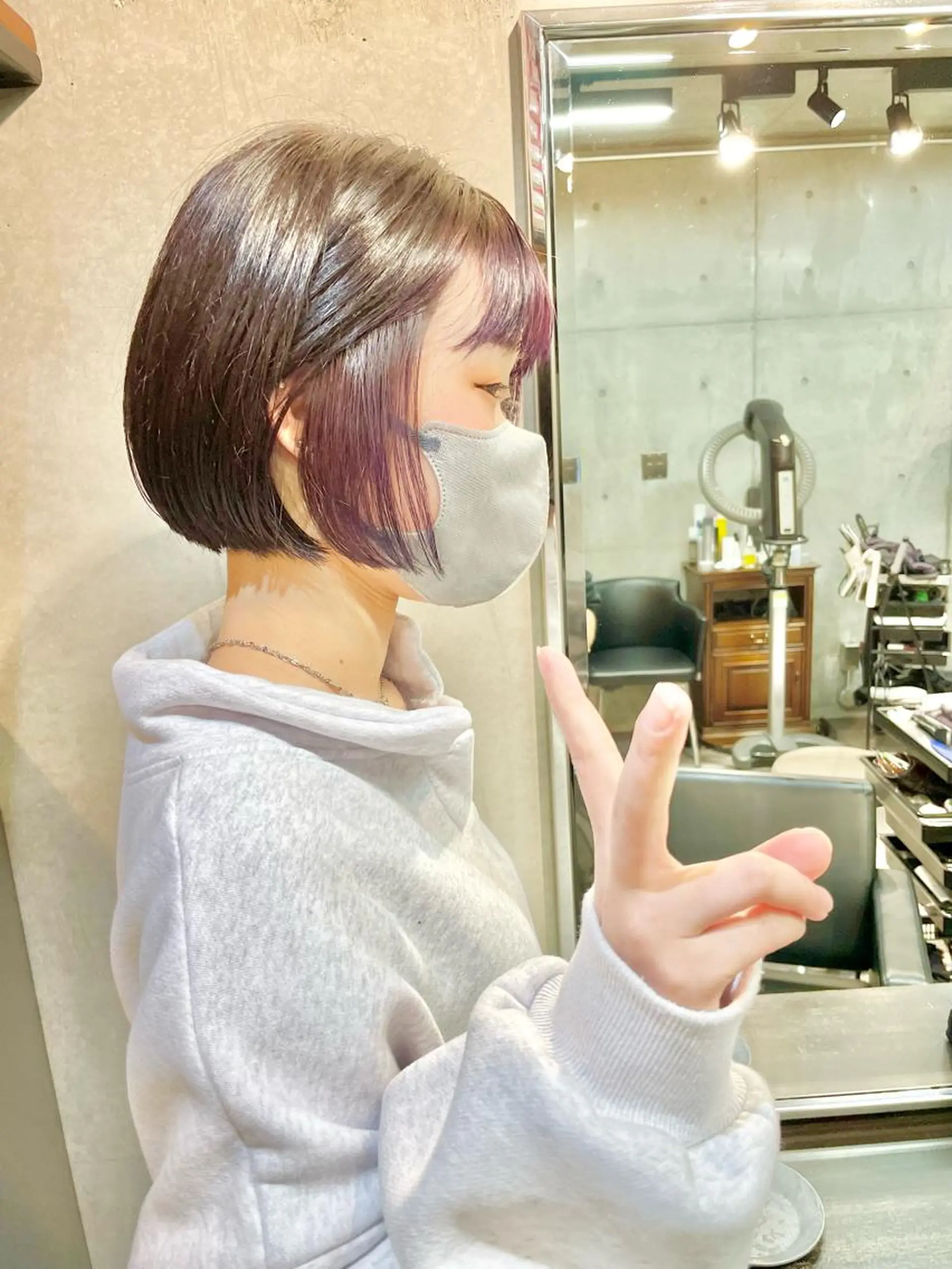 ショート カラー ショートボブ ハンサムショート アディクシーカラー イヤリングカラー ハイライトカラー カット ヘアカラー トリートメント ショートボブ髪質改善 縮毛矯正のプロ山道潤のヘアスタイル