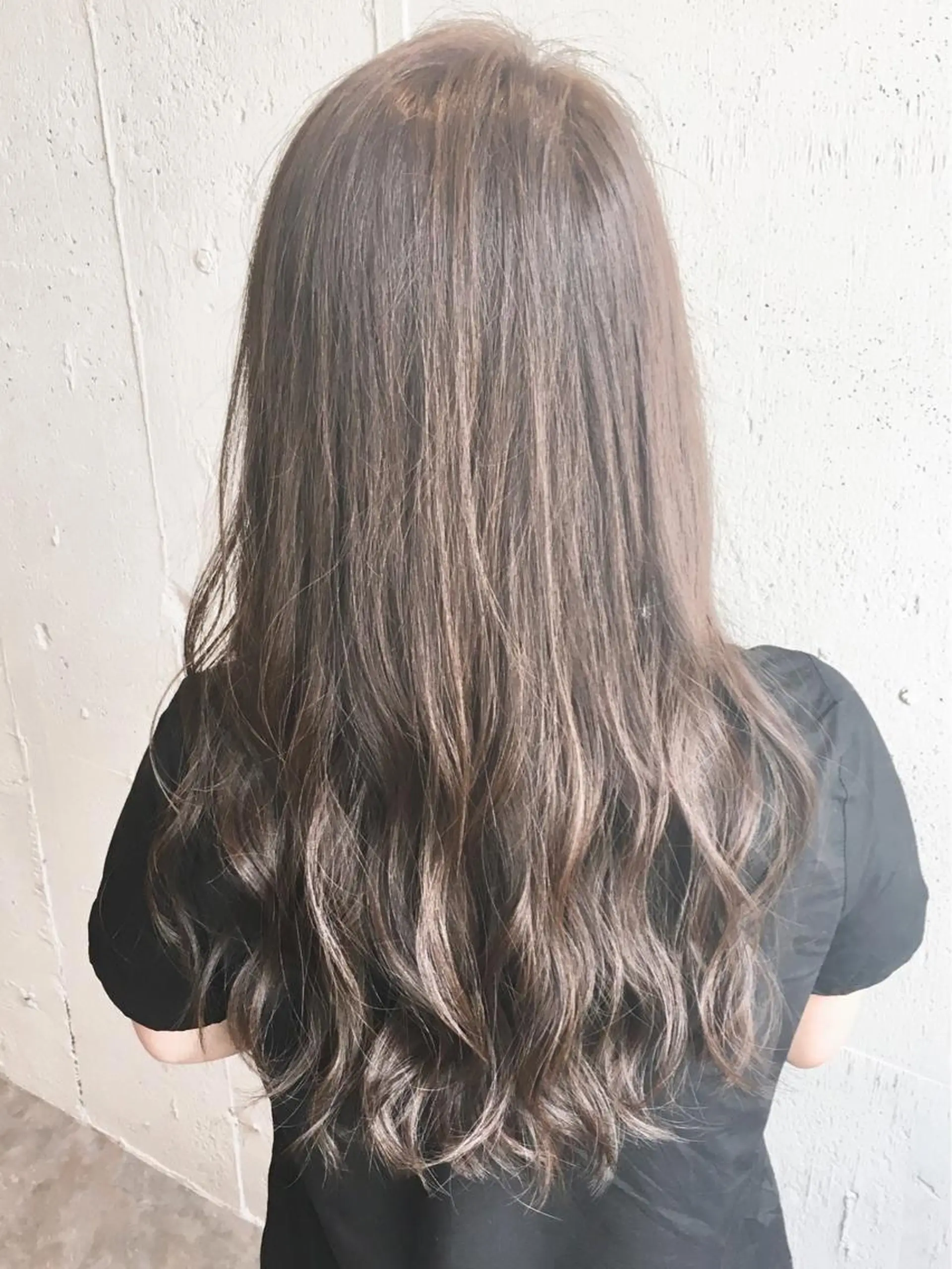 ロング カラー グレージュ イルミナカラー レイヤー/大人メンズ パーマ🌀 平島拓也のヘアスタイル