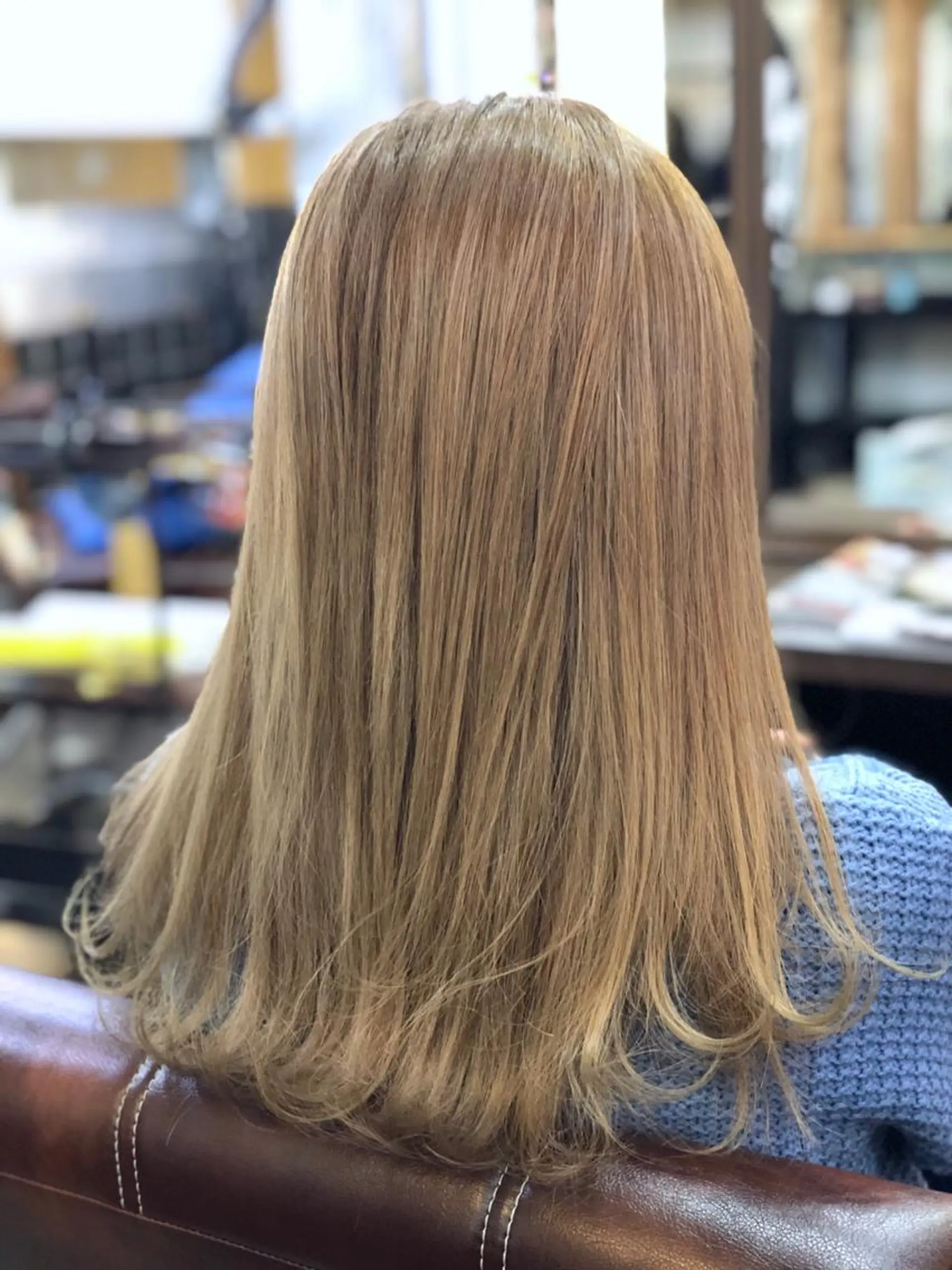 ロング カラー ブリーチ 【艶髪×韓国風】 毛流れ職人 RYOのヘアスタイル