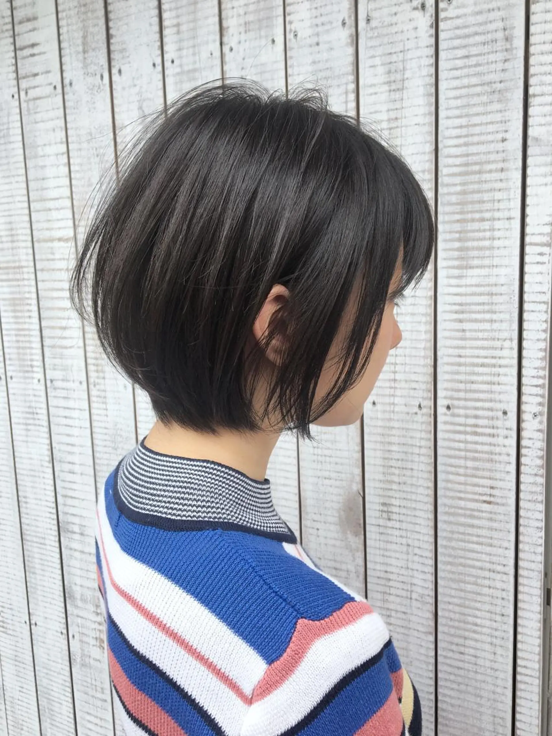 ショート カラー ケアブリーチ 坪井佑樹のヘアスタイル