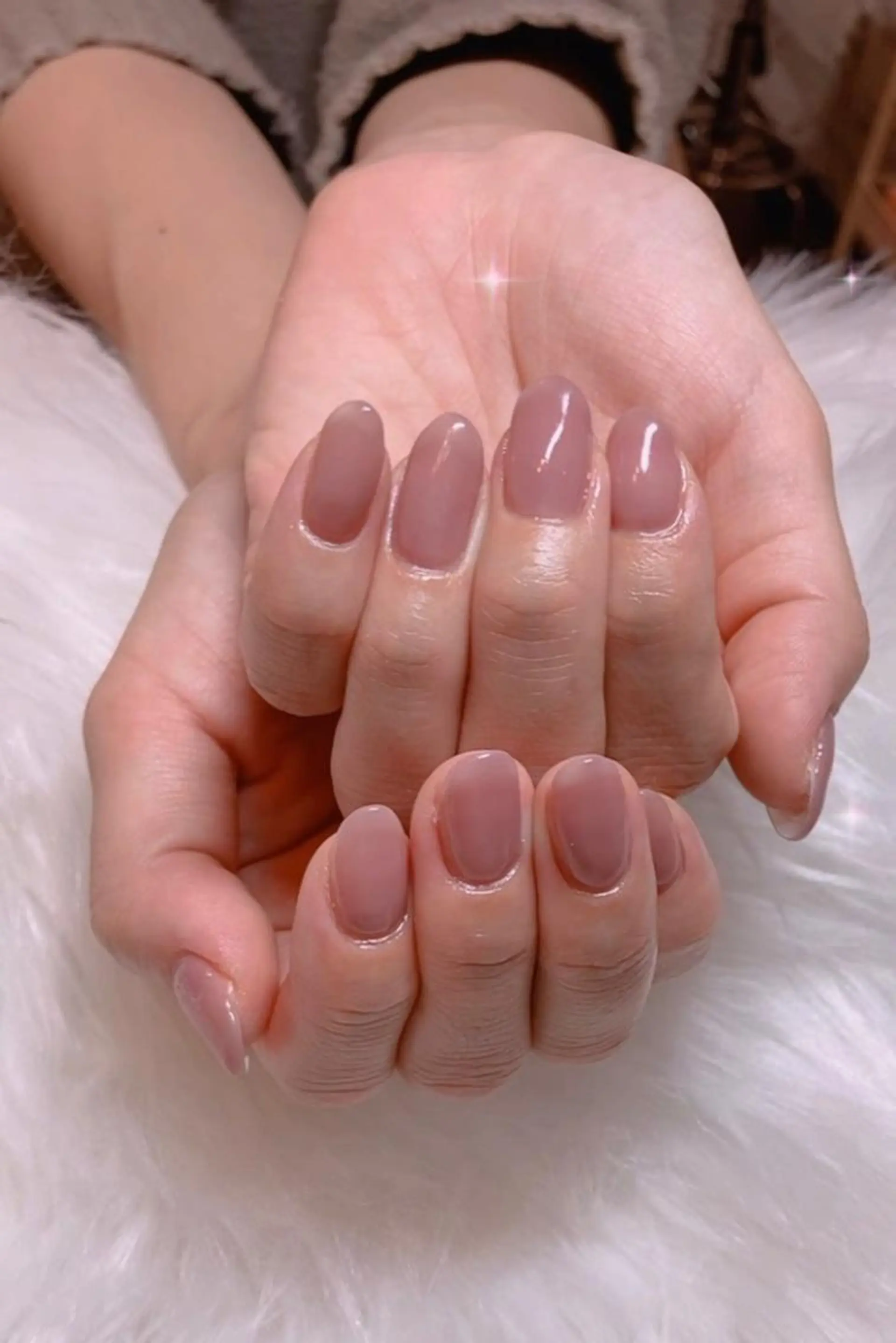 ネイル ワンカラーネイル ピンク ハンドネイル Montrésor 名古屋ネイルサロンのネイルデザイン