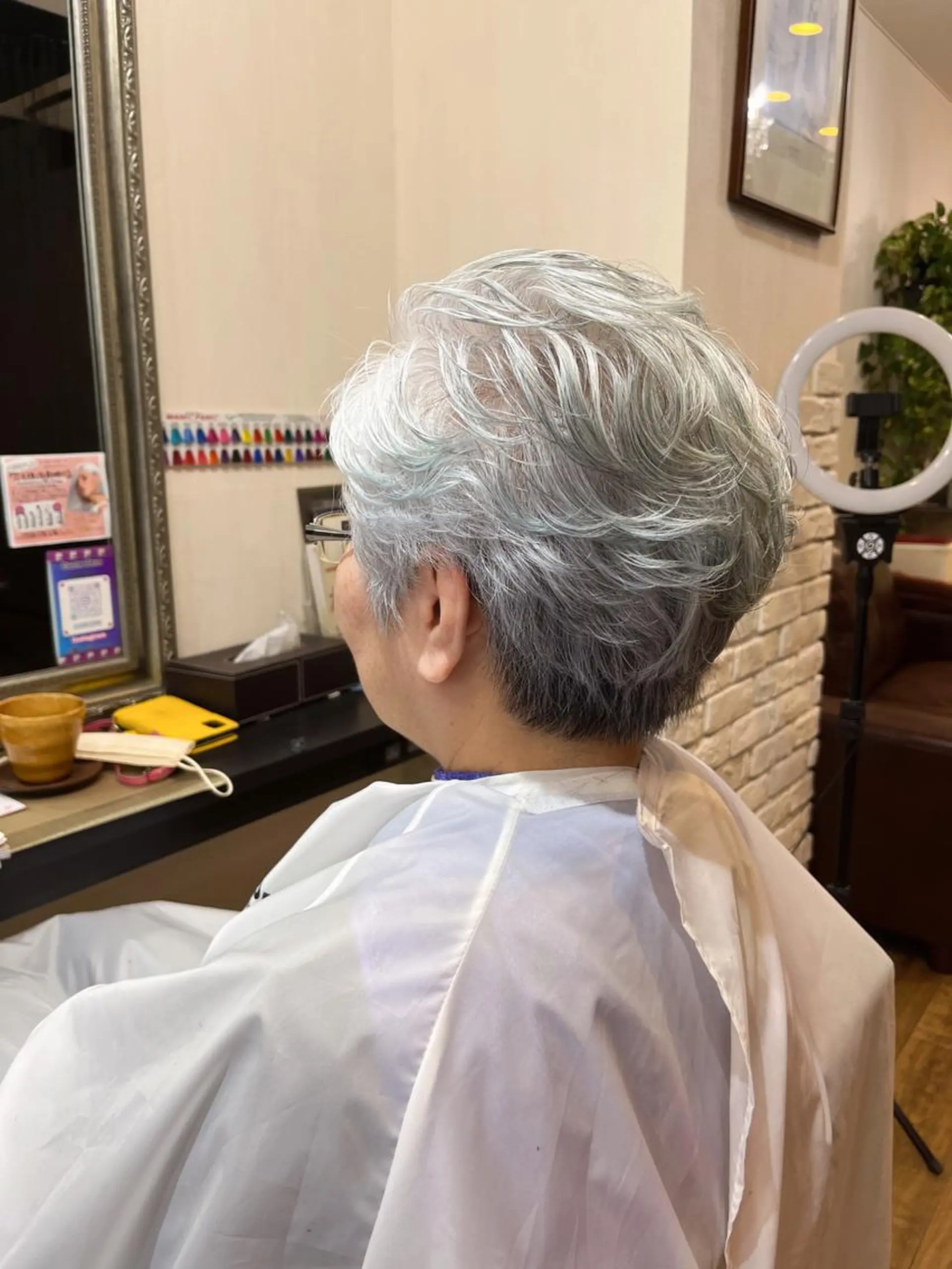 ショート カラー パーマ カット ヘアカラー きむえり/髪質改善 /うねり広がり改善のヘアスタイル