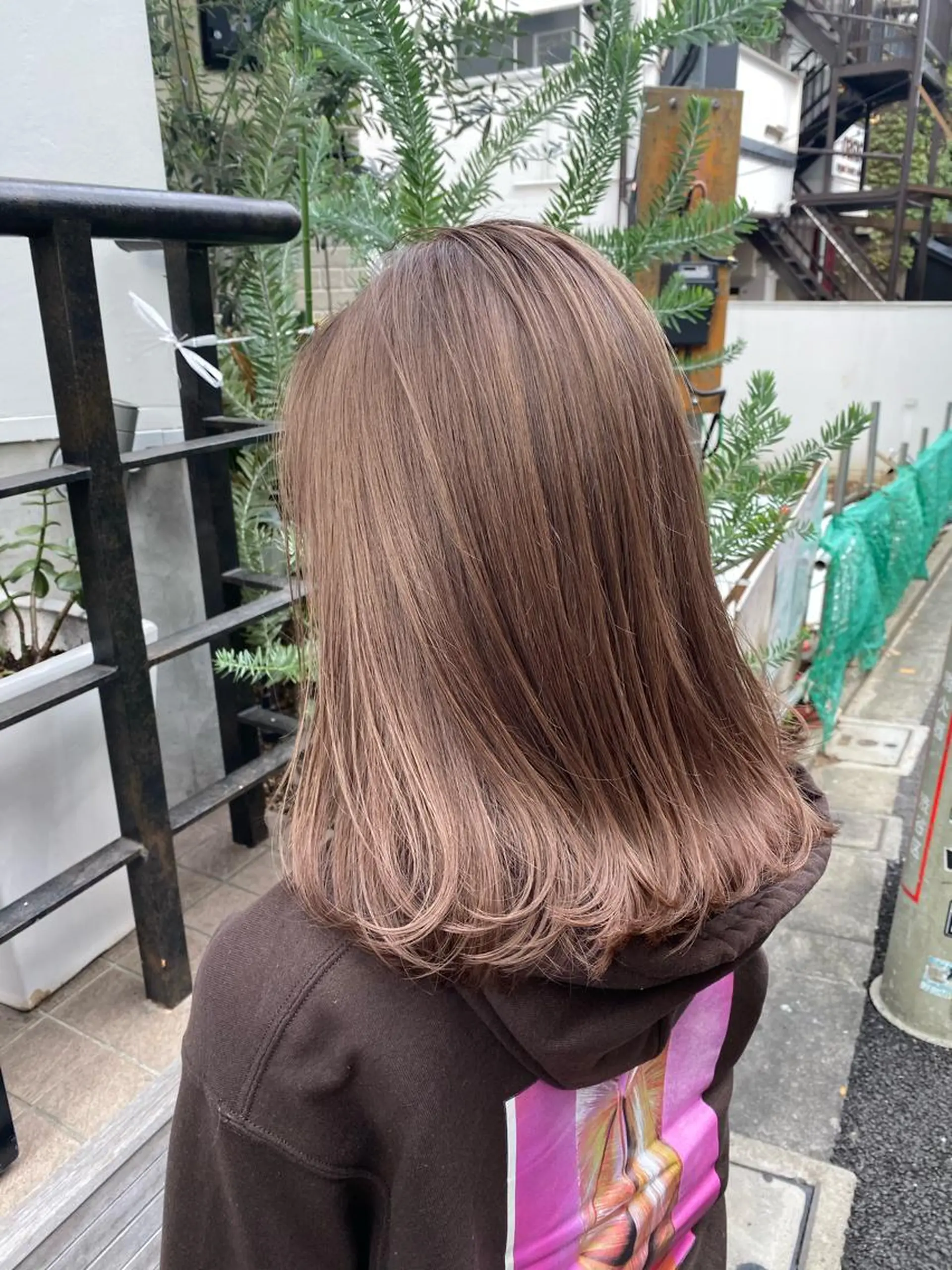 ミディアム カラー ヘアアレンジ アディクシーカラー アッシュ アッシュブラック アッシュブラウン アッシュグレー ✨ハイクオリティ✨ 山本香也のヘアスタイル