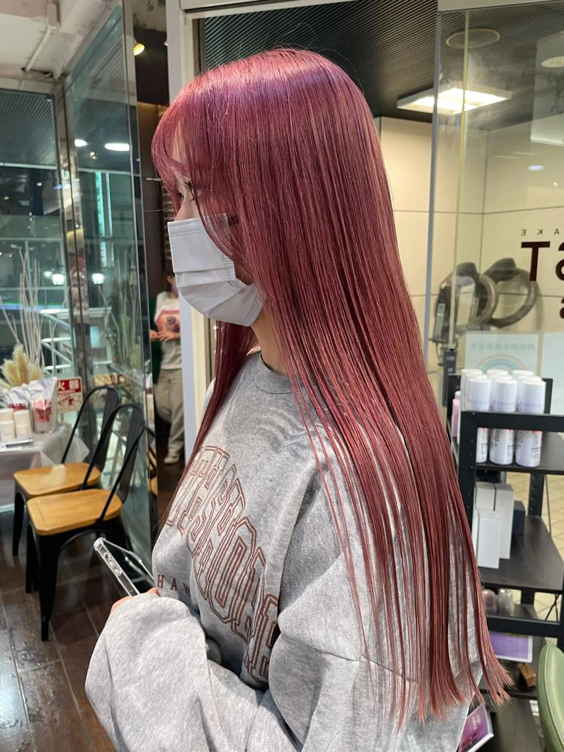 ロング カラー ピンクカラー 個性派ネイル 🌼 ハルカ ♡の眉毛・アイブロウイメージ