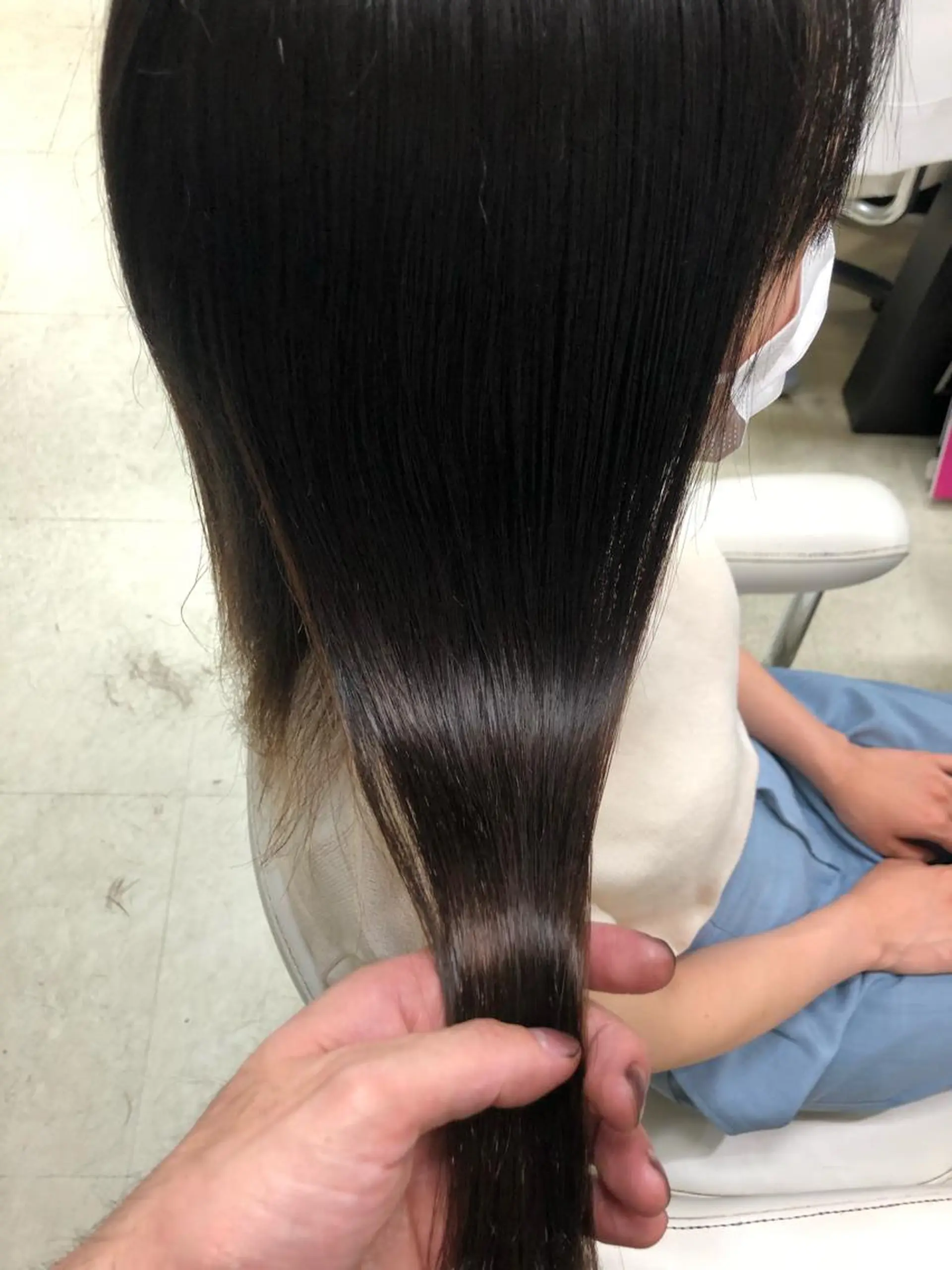 ミディアム カット ヘアカラー トリートメント le. pidorgeのヘアスタイル